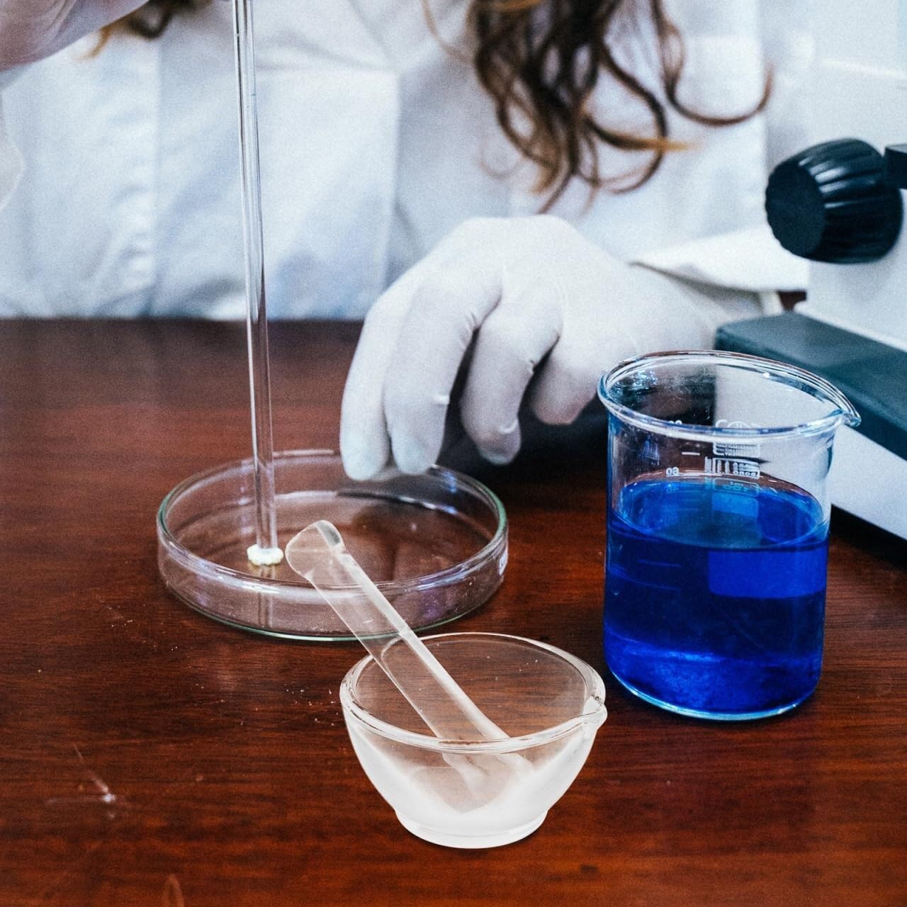 Mini Mortaio e Pestello - Ciotola da Macinazione in Vetro 60mm per Spezie da Cucina, Erbe, Prodotti Farmaceutici ed Esperimenti Chimici