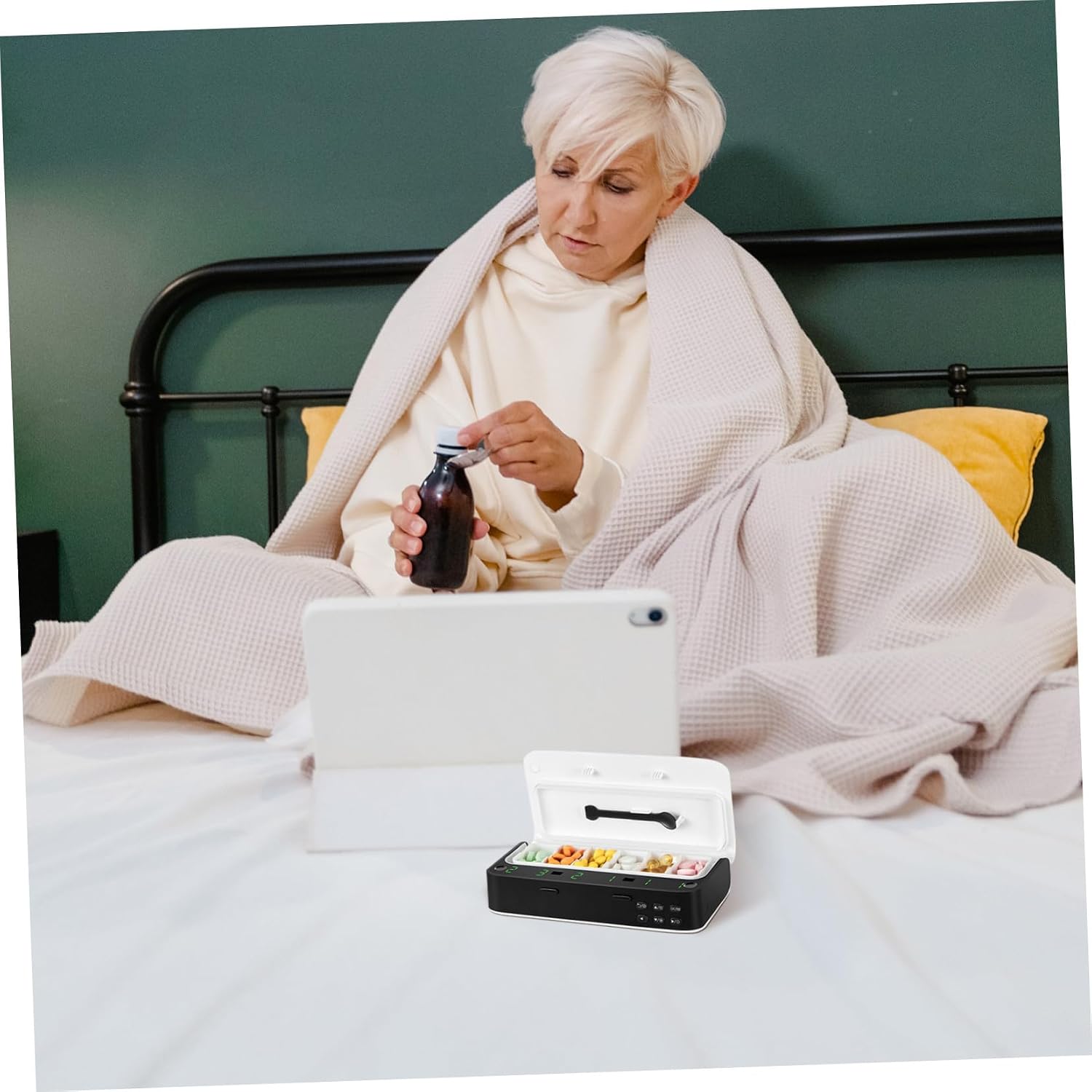 Smart Medicine Reminder Organizer with Alarm Settings for Elderly image 5