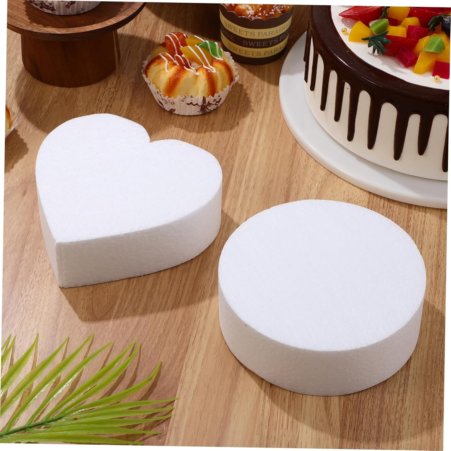 Veemoon 10pcs Foam Cake Dummies Heart Shape and Round Cake Dummy for Decorating for Beginners and Professionals Lightweight and Portable and Display