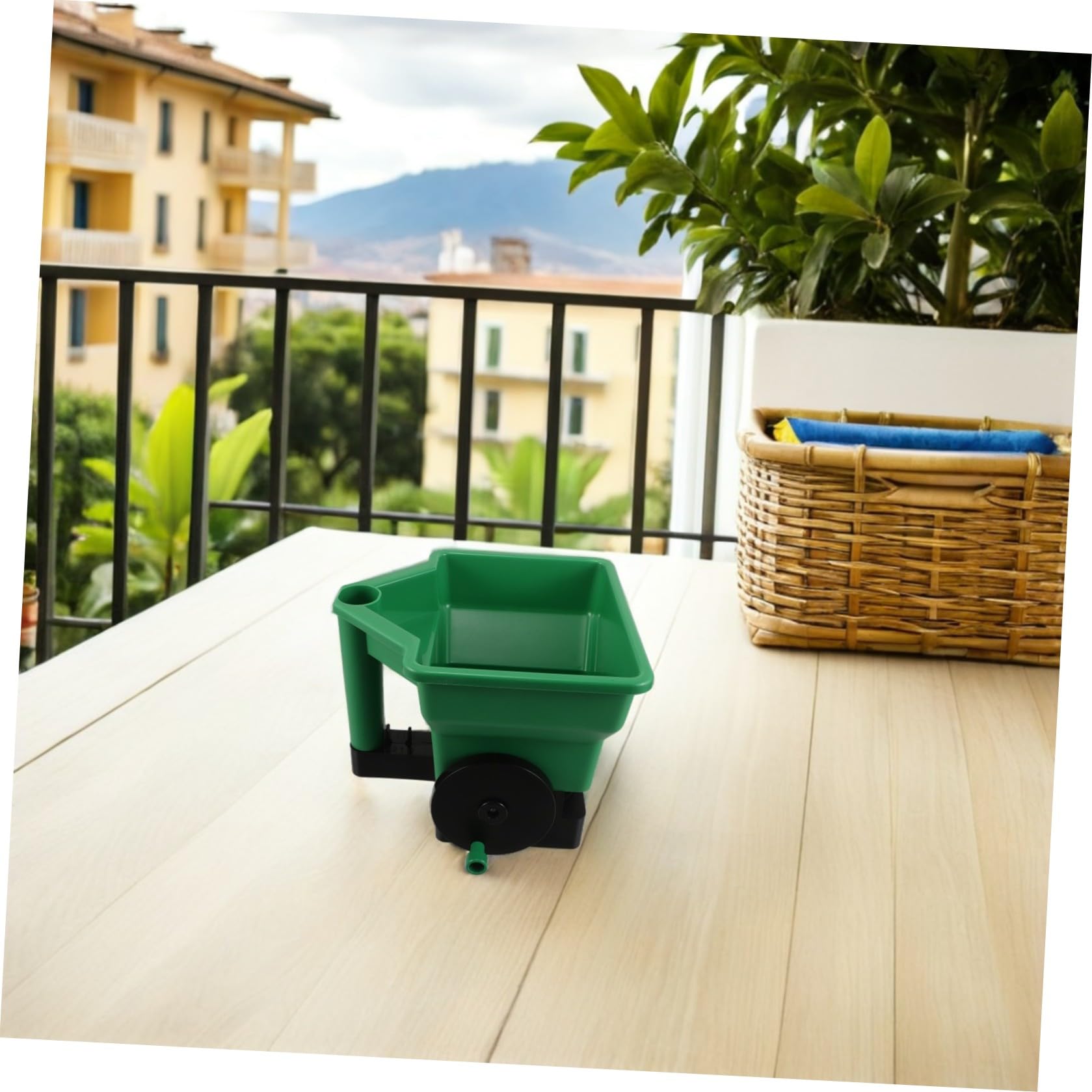 YARNOW Seminatrice Manuale Portatile per Giardinaggio, Spandiconcime Piccolo in Plastica Resistente Regolazione Larghezza e Densità, Strumento per Piantare Piantine e Cura Prato
