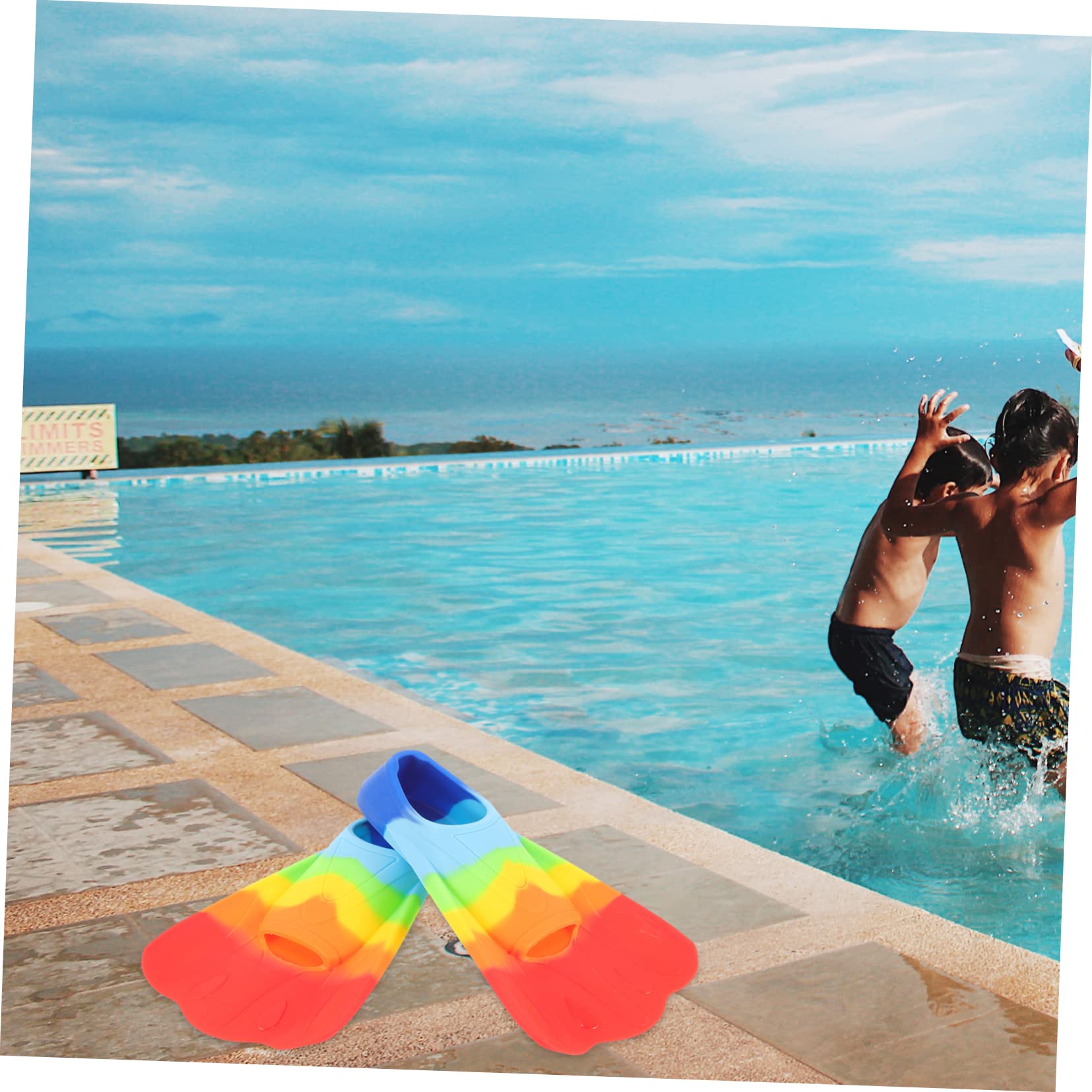 Fins de Natation Garçon Fille Silicone Flexible Légères pour Entraînement Confortable pour Snorkeling Natation
