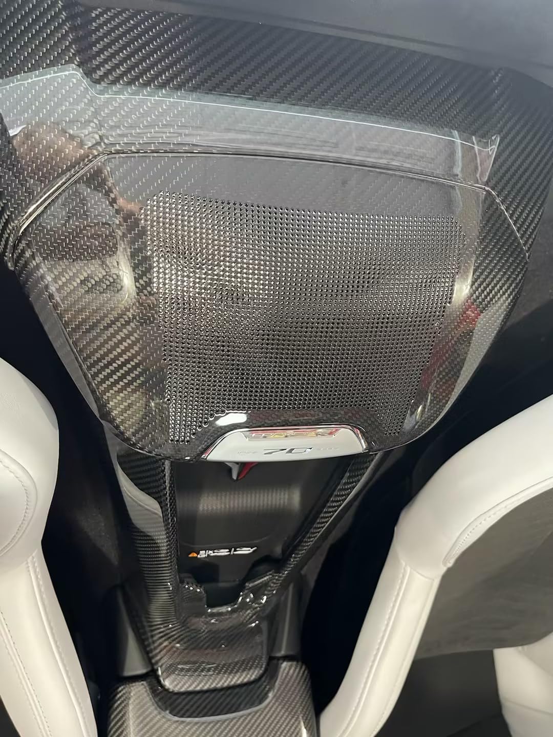 Car Genuine Carbon Fiber Sound Speaker Cover for Corvette C8 Stingray Z06 Z51 E-Ray HTC Coupe 2020 2021 2022 2023 2024 2025 2026, Interior Phone Charger Waterfall Upper Trim