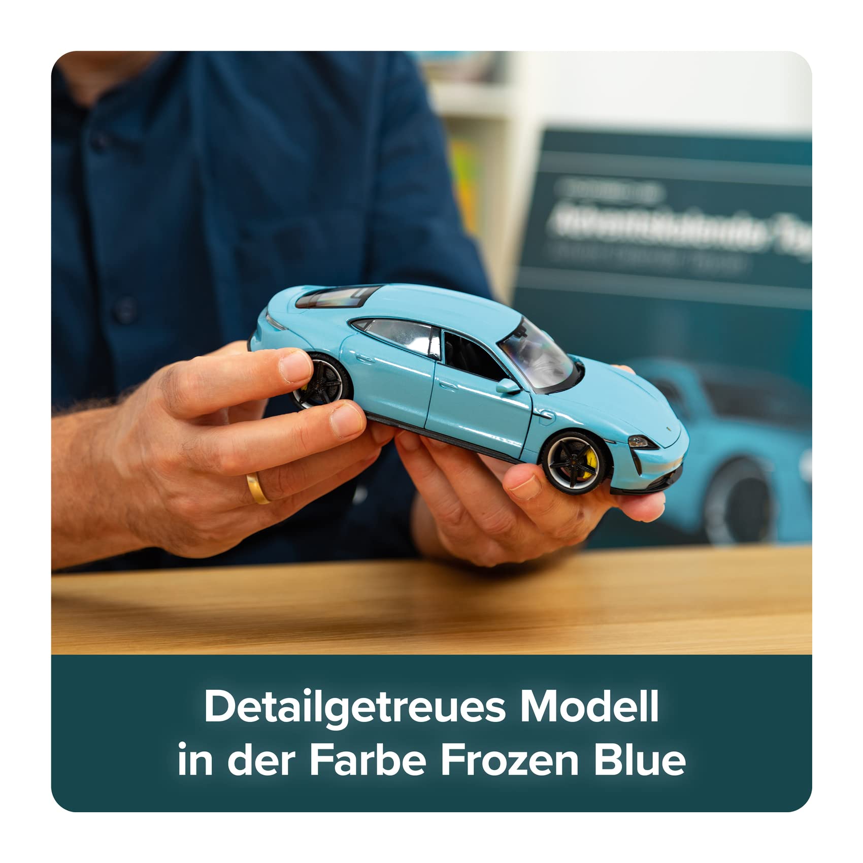 FRANZIS 67203 - Porsche Taycan Adventskalender frozen blue, Modellbau 1:24