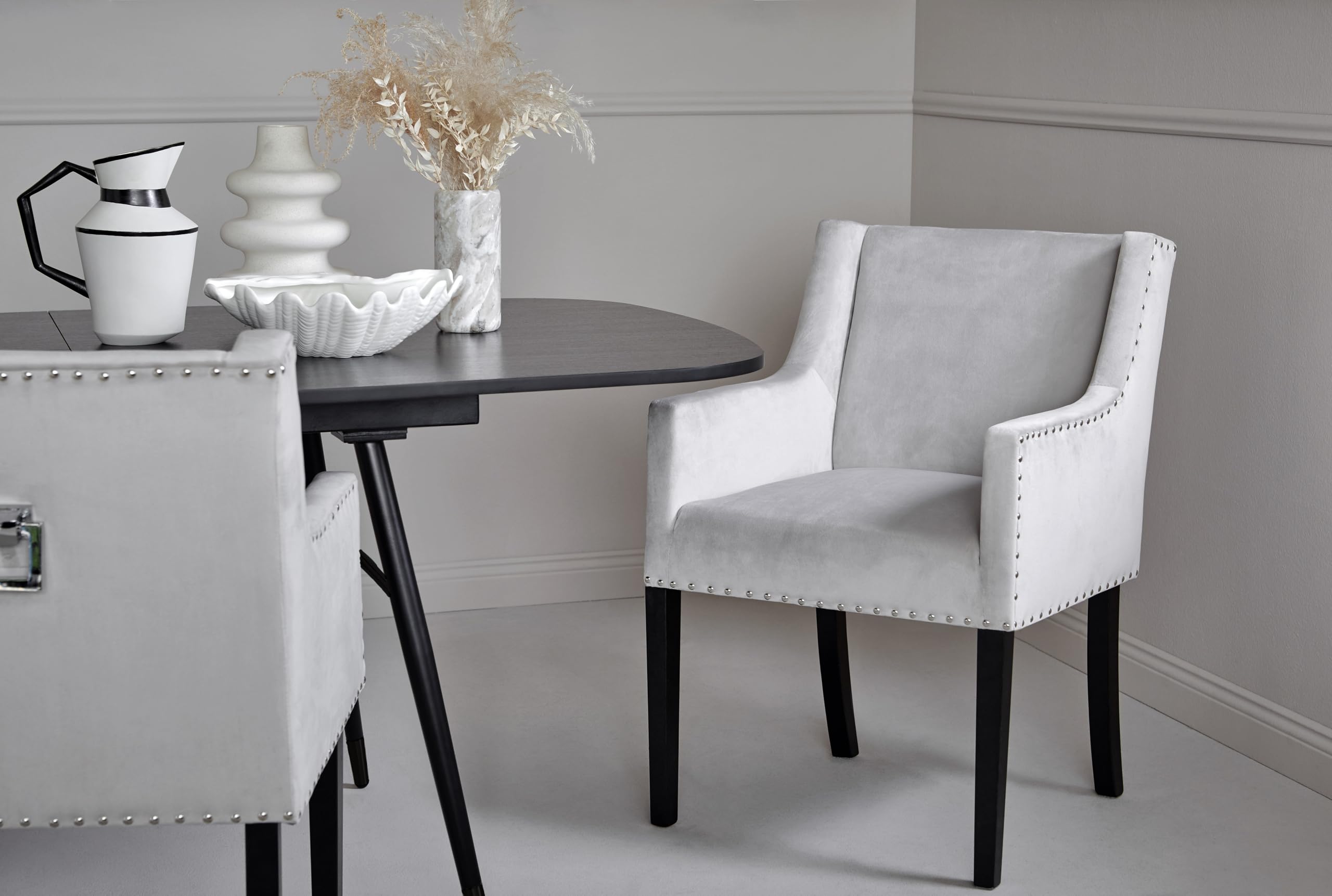 Chaise de salle à manger velours gris argenté noir Jahnke SAVIK Kent