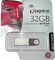 Kingston メモリー 32GB Amazon.com: Kingston 32GB High-Speed USB 3.0 Mini-Thin