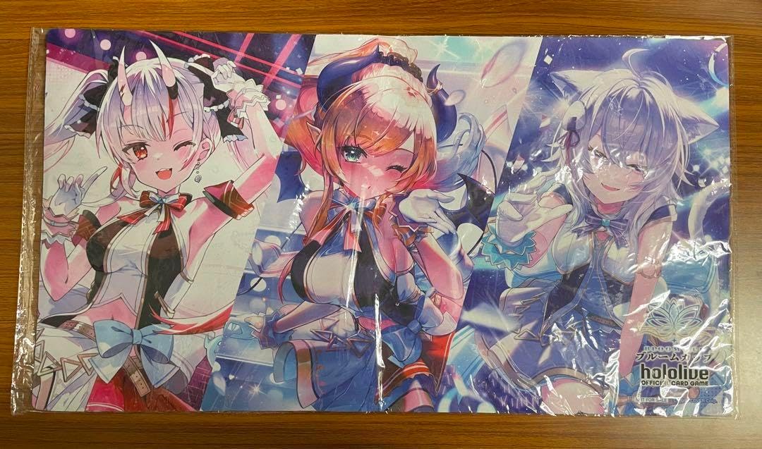 隼*読様 ホロカ　ホロライブ　ブルームカップ　プレイマット　あやめ　おかゆ　ちょ ホロカ ブルームカップDX プレイマット 未開封 あやめ ちょこ