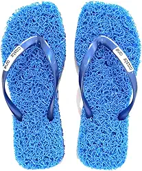 Chinelo Square Confort indicado para pessoas que sofrem com Esporão de Calcâneo, Fascite Plantar, Hiperidrose Plantar e Neuroma de Morton, Massageador para os pés, sensação de estar pisando em um tapete leve e macio tornando seu caminhar mais confortável a cada passo.