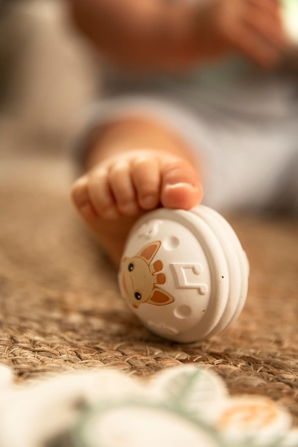 Sophie la girafe Musical Balls | Easy to Grasp | Light & Colorful | Designed with Natural Rubber to Soothe & Awaken Baby's Sense of Sound