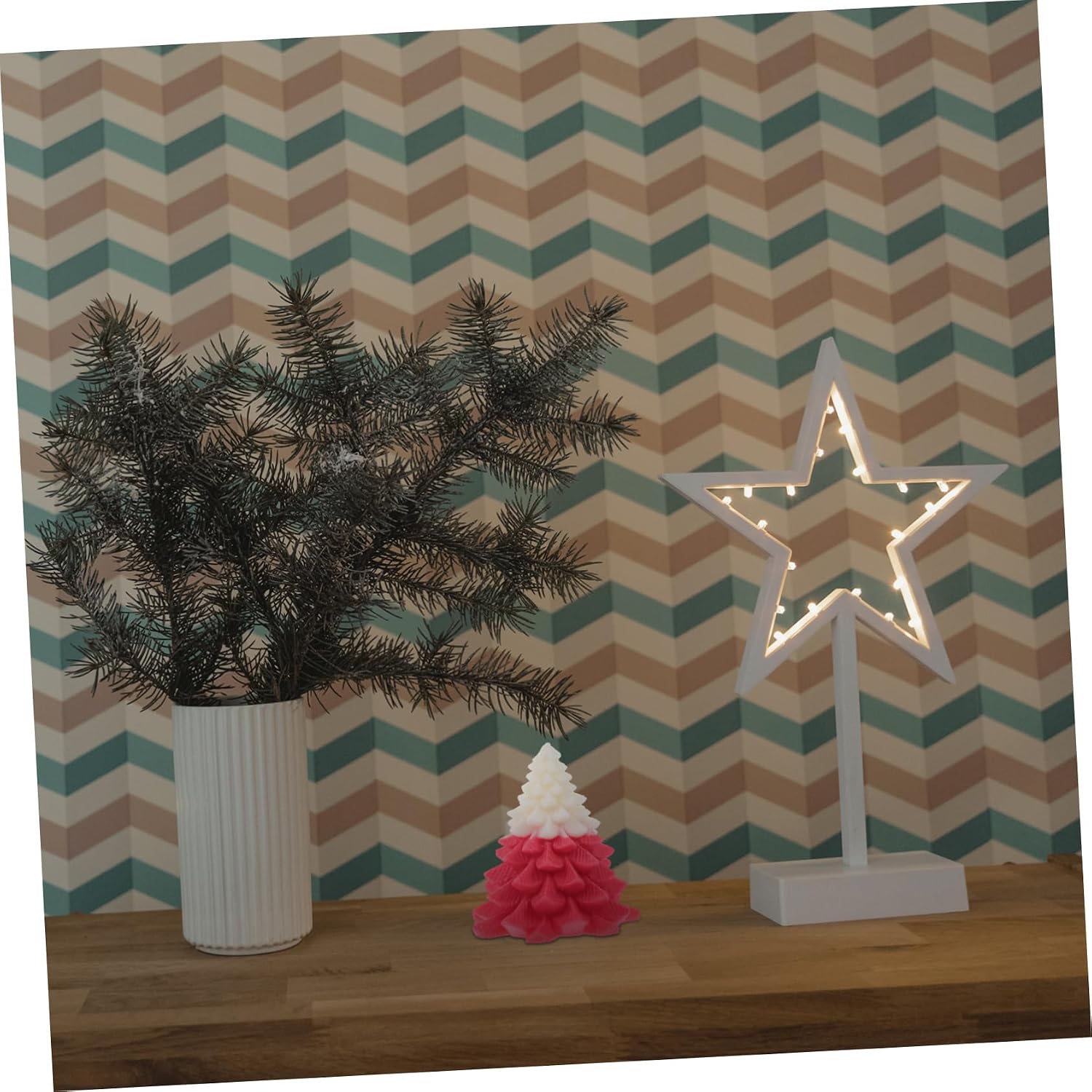 Elegant Xmas Tree Scented Candle Red Soy Wax Christmas Decor