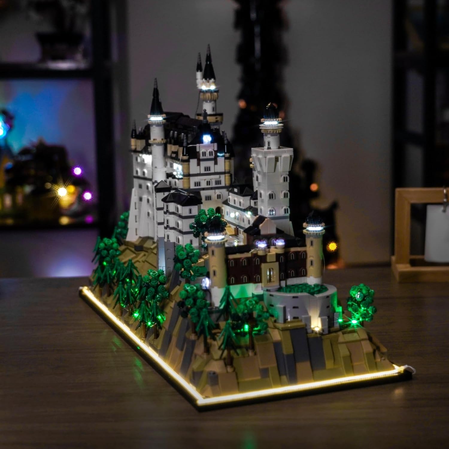 BrickBling LED Lighting Only, Compatible with Lego Architecture Neuschwanstein Castle, Compatible with Lego 21063, Not Come with Model (Touch-Sensitive Switch with dimming Function)