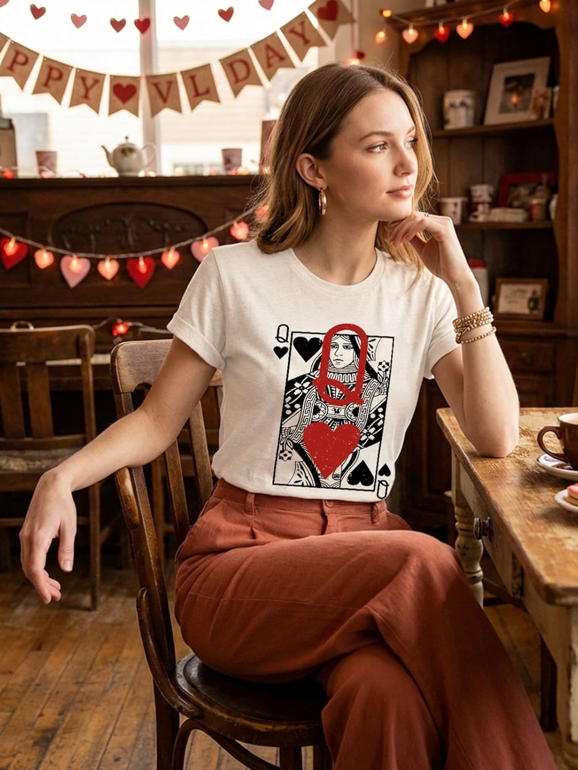 Queen of Hearts T-Shirt for Women Funny Vintage Womens Shirts Cute Lady Graphic Tee Tops Short Sleeve - Image 2