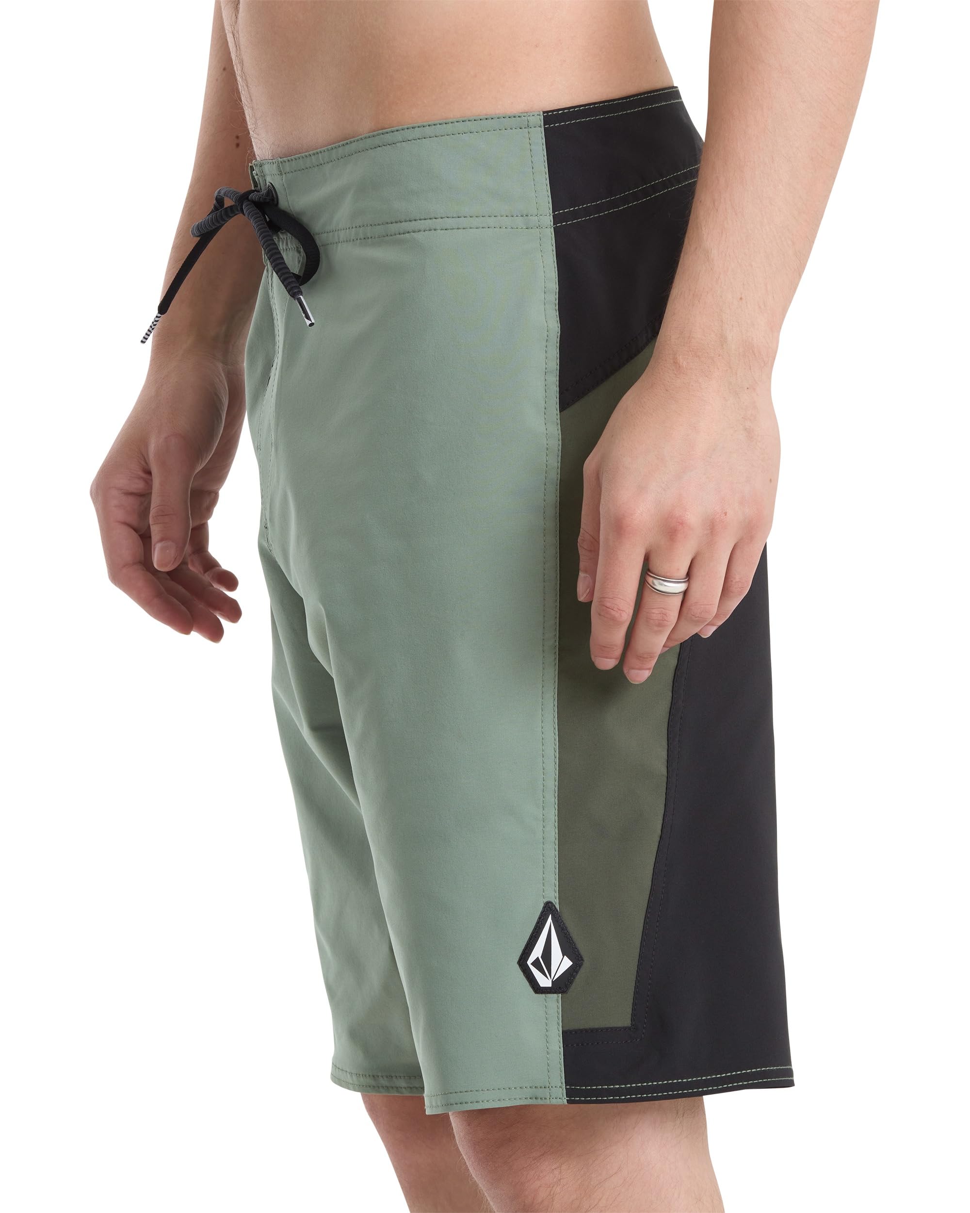 Volcom Herren 20" Mod-tech Board Shorts- Stretchable, UPF 50+, Quick Dry Swim Bottoms Boardshorts (1er Pack)