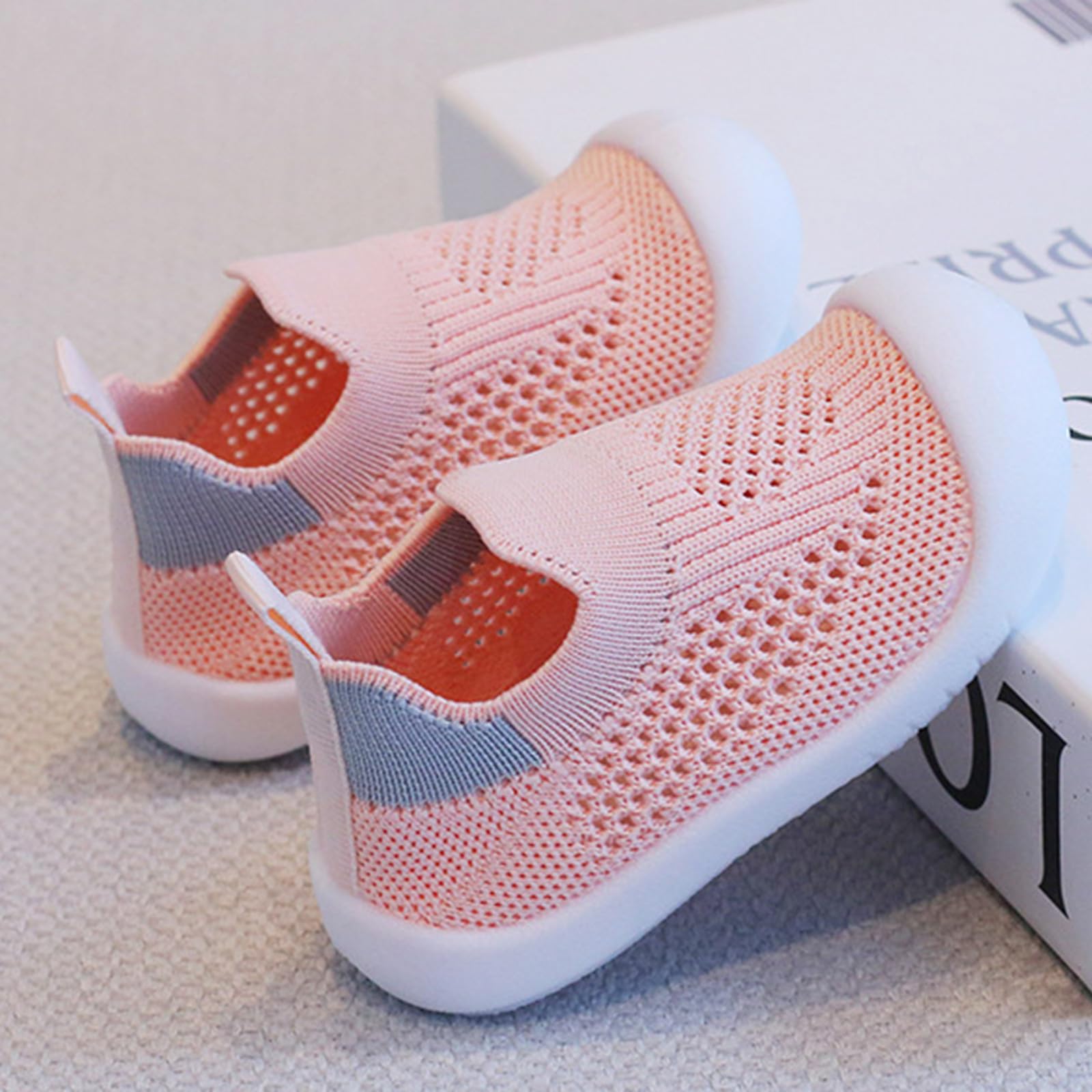 Chaussures Garçons Et Filles Bebe Premier Pas d'eau Bébé Marche Respirantes Semelle en Caoutchouc antidérapante Sandales Fond Plat