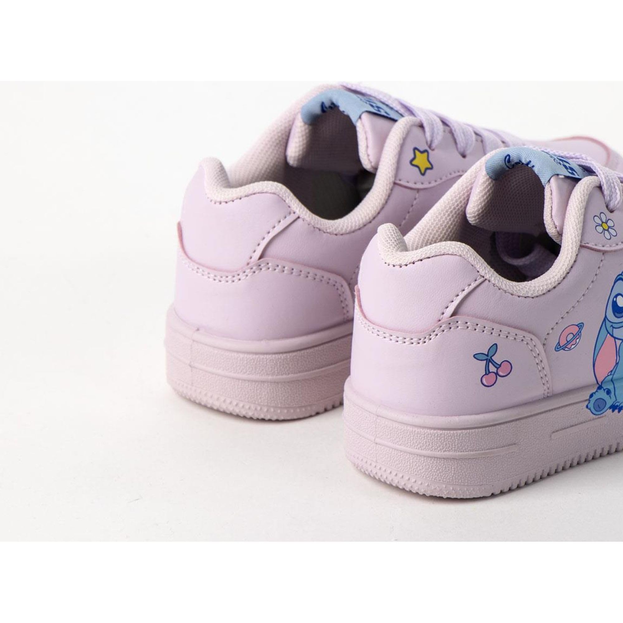 CERDÁ LIFE'S LITTLE MOMENTS Uniseks - dzieci Deportiva Suela Pvc Stitch Niños Y Niñas Calzado Infantil Licencia Oficial, Diseño Ergonómico, Cómodo Y ResistenteAdidasy