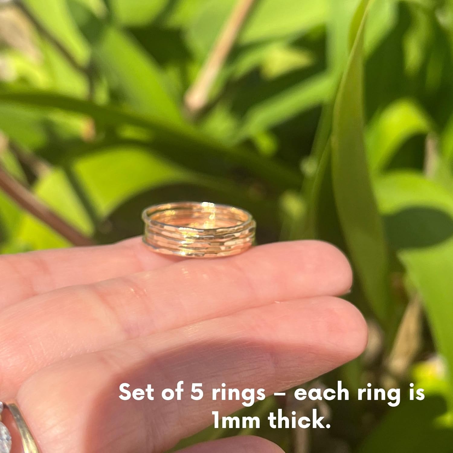 Ellie J Maui Hammered Gold Ring, Set of 5 Gold Stacking Rings, Minimalist Rings, Skinny Rings for Women, Rose Gold Filled/Gold Filed - Ring Size 1-10