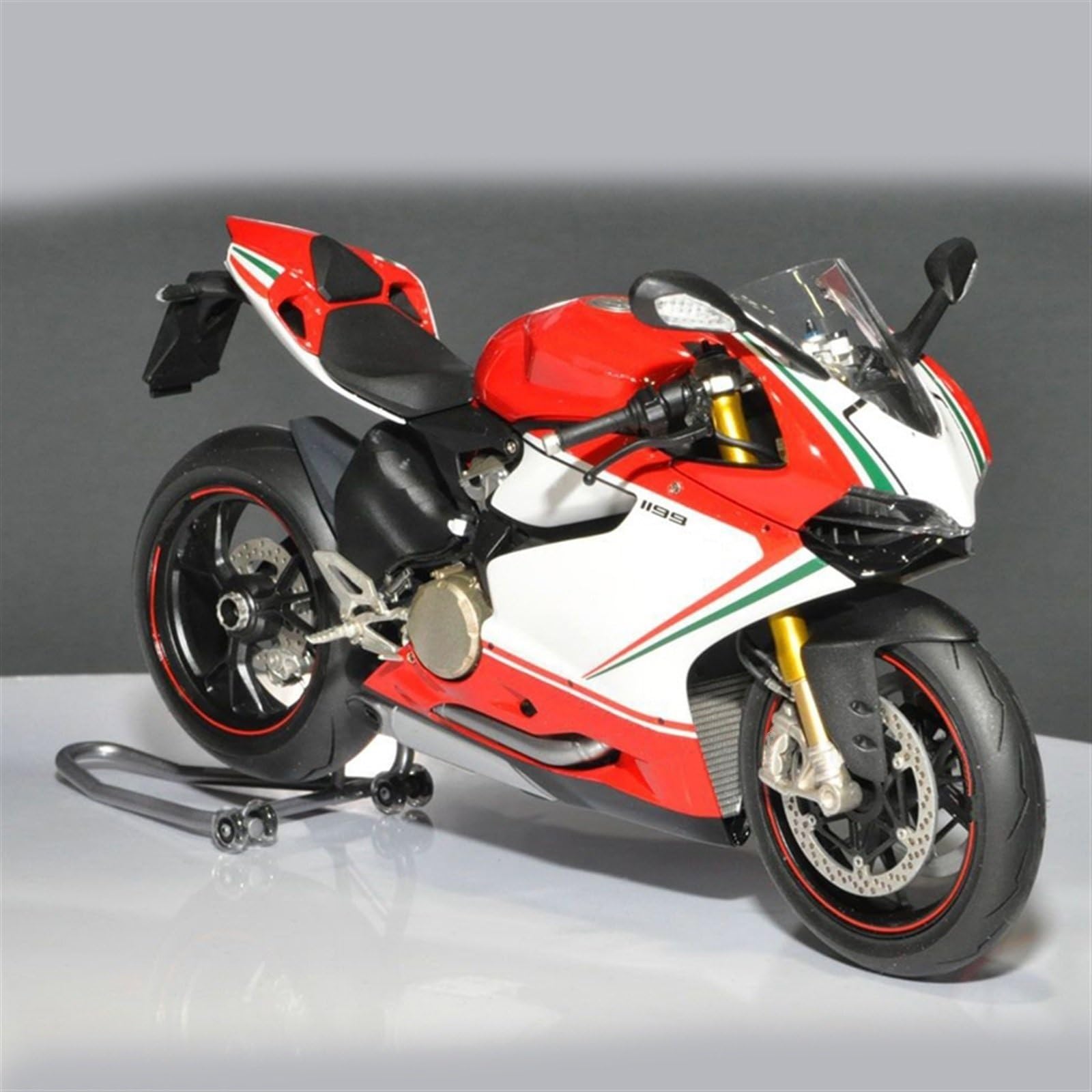 Amazon.co.jp: バイクスケールモデル 1/12 に適合するドゥカティ 1199