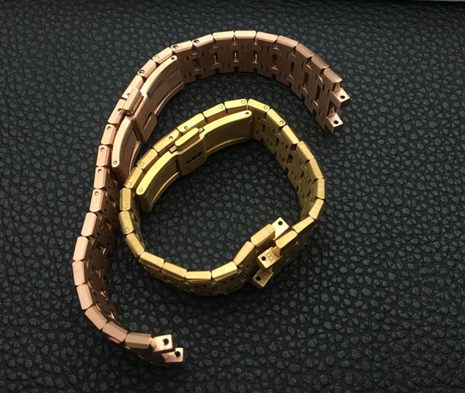 Czarny złoty srebrny pasek do zegarka 21 mm 26 mm mężczyźni kobiety bransoleta do zegarka ze stali nierdzewnej do AP ROYAL dąb składana klamra (kolor: średni złoty pasek, rozmiar: 26 mm)