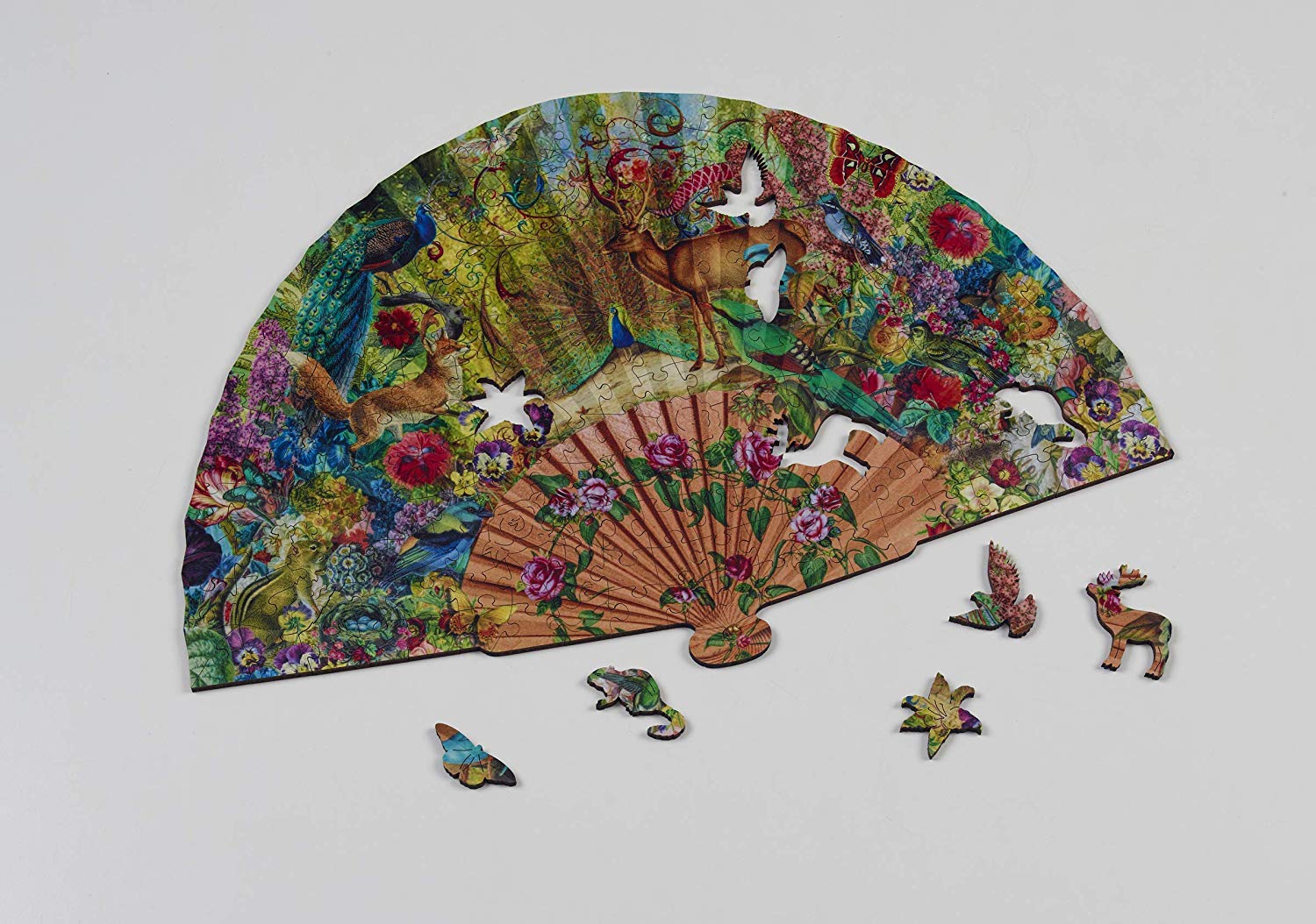 Puzzles Wentworth Abundance Garden 230 Piece Aimee Stewart Shaped