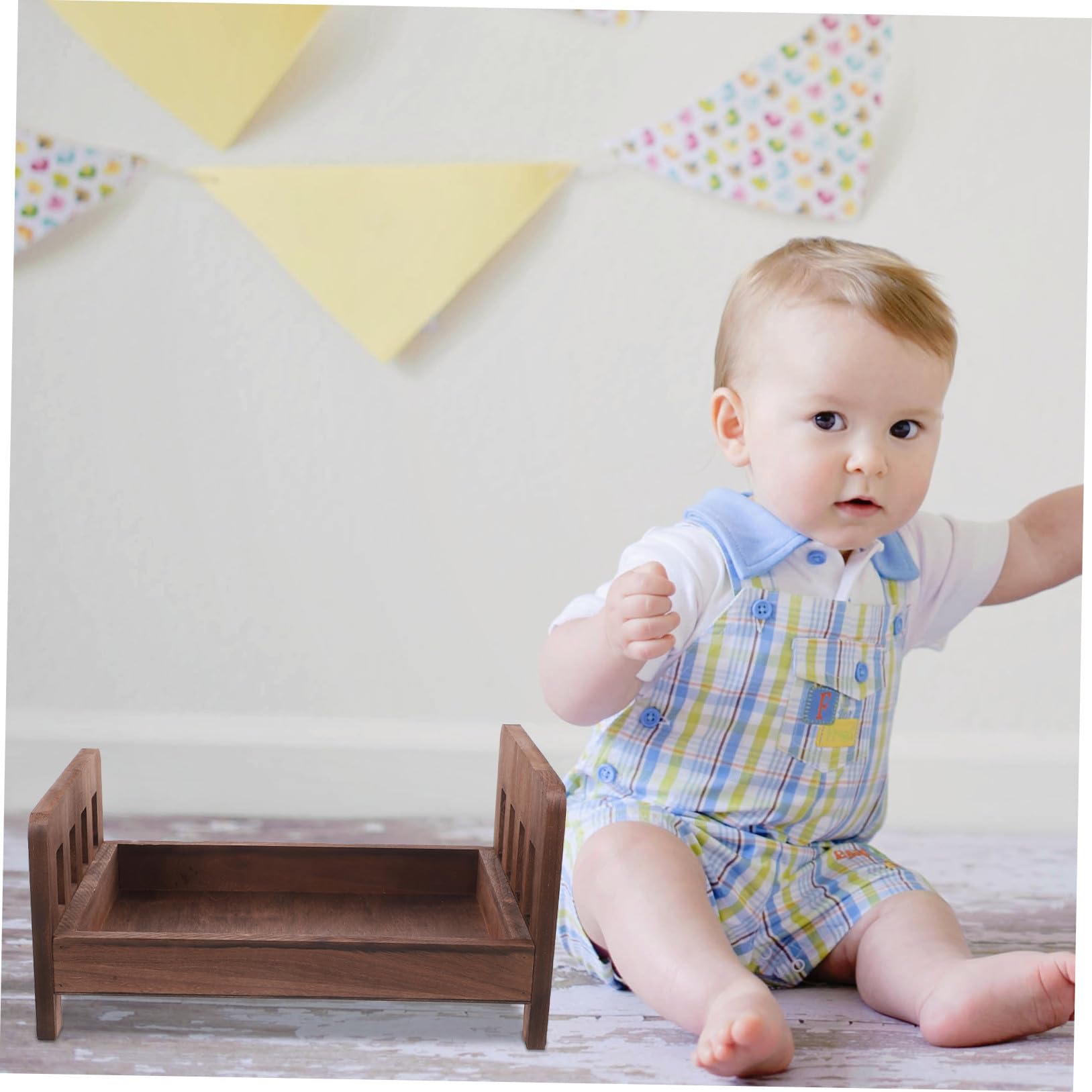 Housoutil Accesorios para Fotografía de Recién Nacidos Diseño Adorable Práctico y Resistente Cama de Madera Vintage para Sesiones de Fotos de Bebés