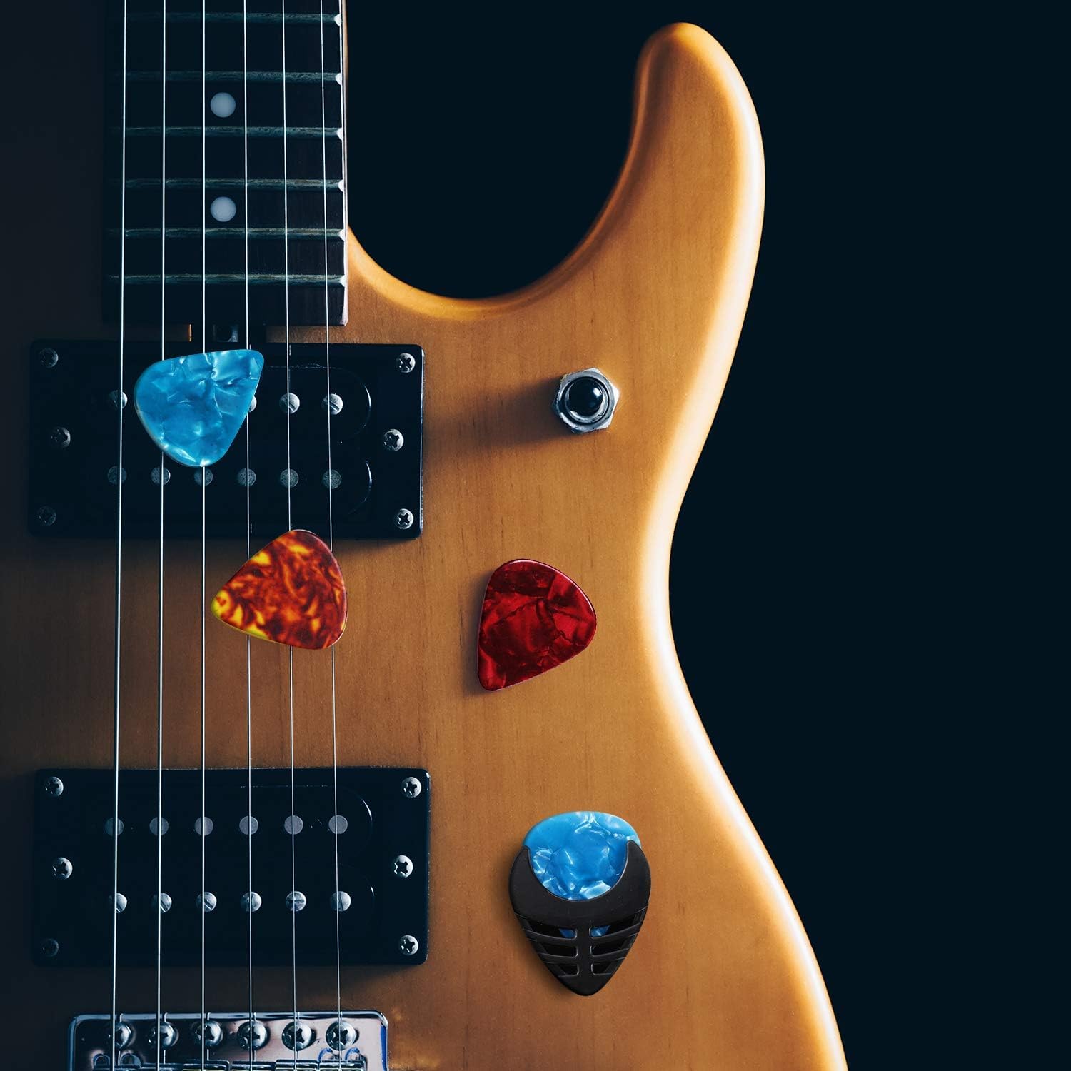 MUSTANG Guitar Picks & Holder - Easy Paste, Suitable for Acoustic, Electric, Bass & Ukulele - Stick-on Holder + 10 Pcs Multicolor Picks