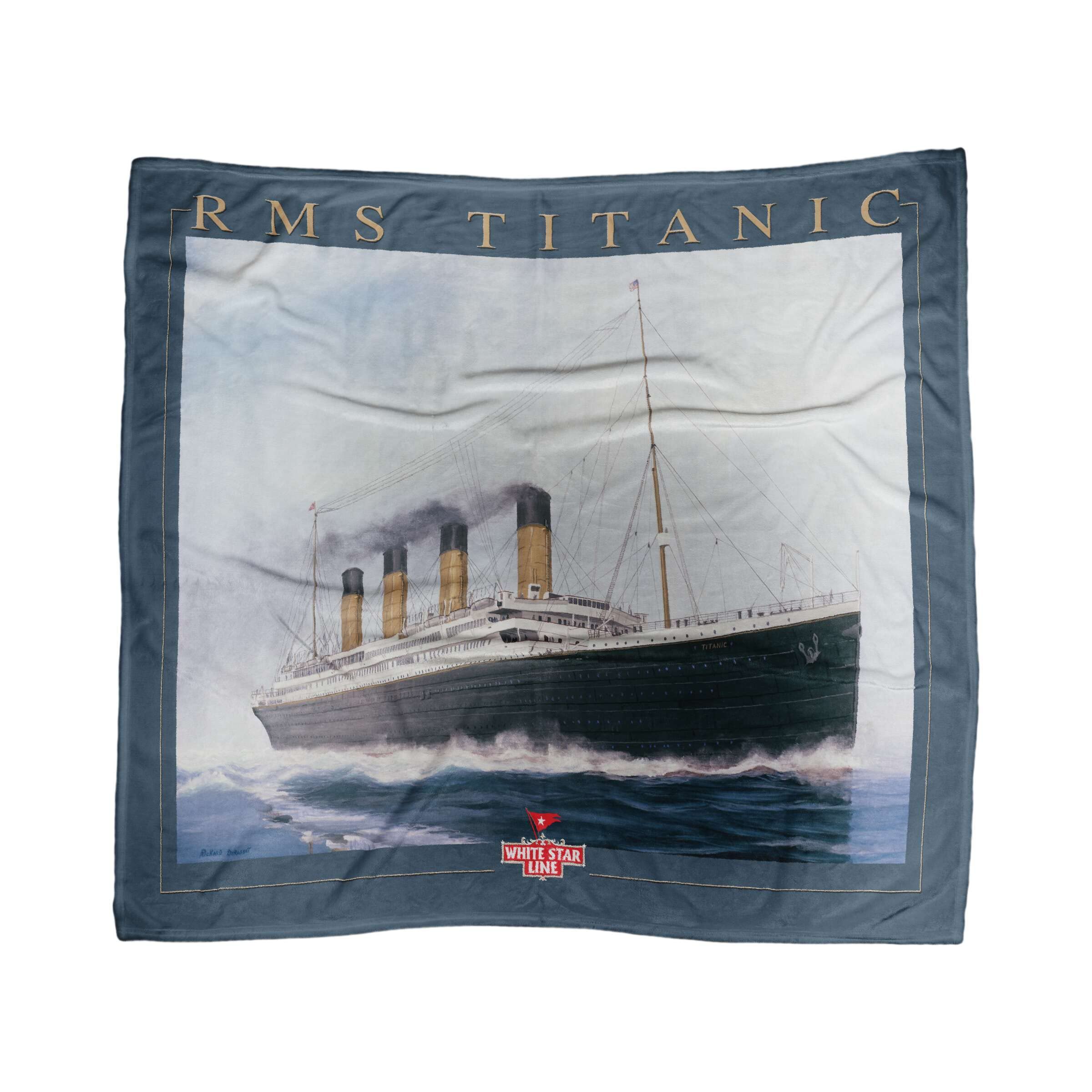 Amazon.com: Titanic Gold LTR Ultra Fleece Bed Sofa Travel Cozy