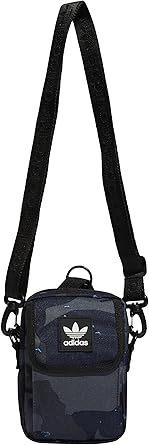adidas Originals Utility Festival Crossbody Bag, Rain Camo Legend Ink Blue,  One Size : Amazon.com.br: Esporte