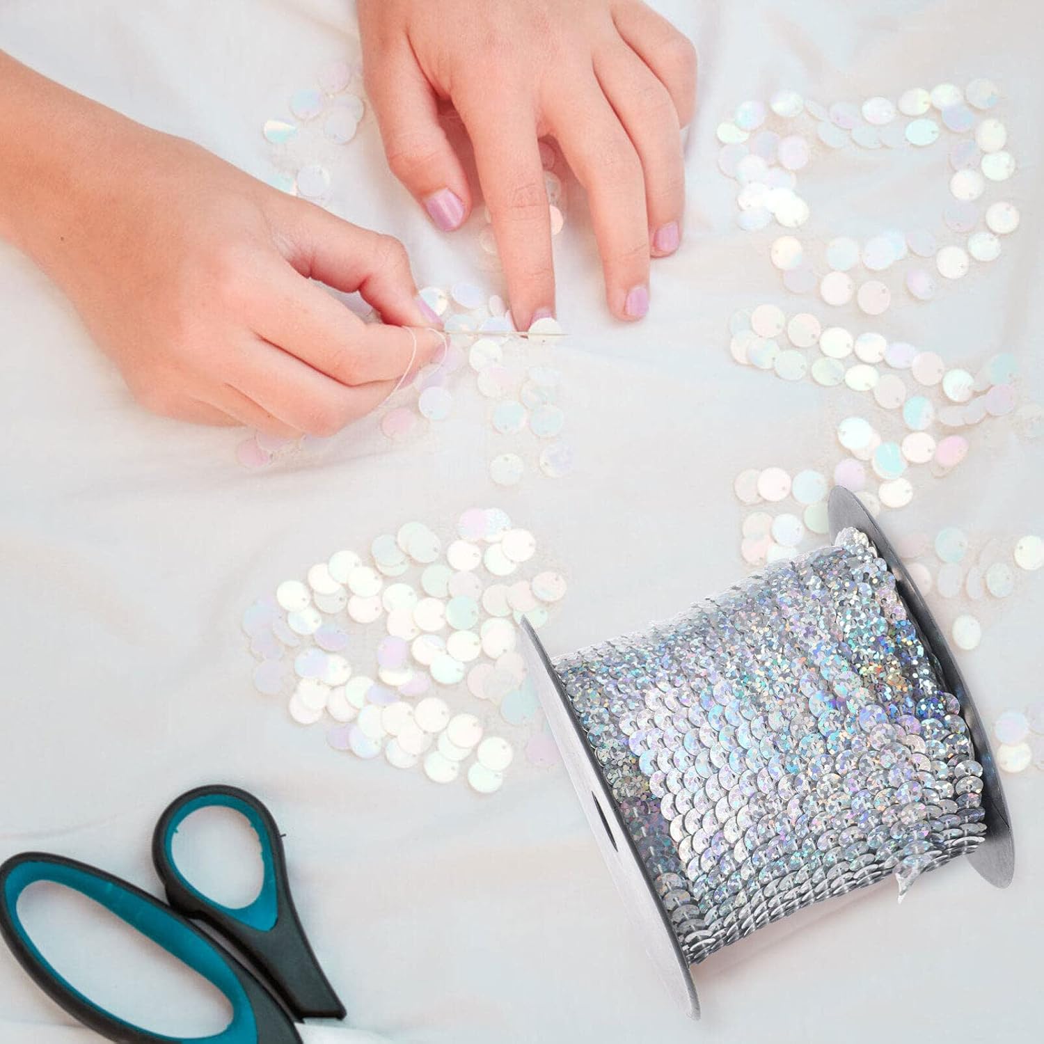 EXCEART 1roll DIY PVC Sequins for Crafting Yards of Sequins for Clothing Bags Accessories for Sewing Decorating Manual Crafts