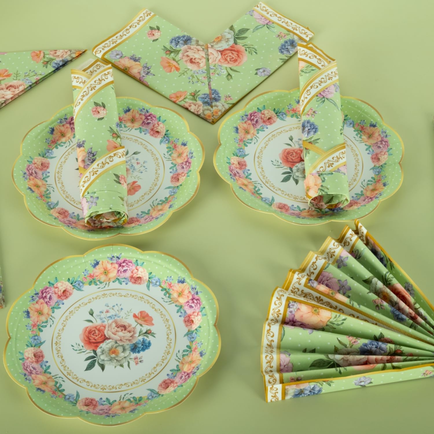 Set da tavola vintage per 30 ospiti, piatti di carta, tovaglioli e tazze da tè, motivo floreale verde, stoviglie di carta in stile britannico classico per giardino, tè pomeridiano, baby shower