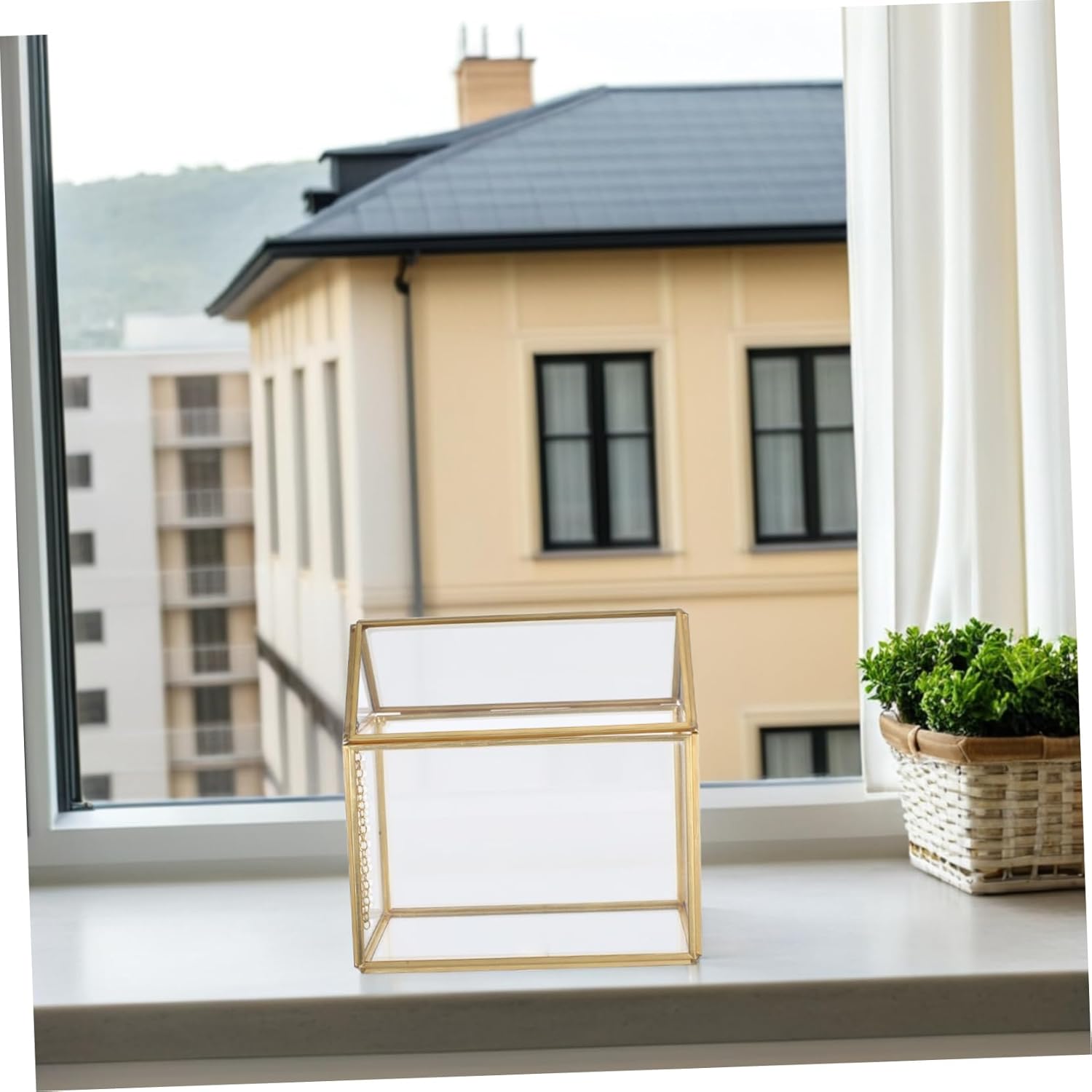 VALICLUD Geometric Glass Terrarium Planter House Shape Indoor Succulent Display Case with Swing Lid Miniature Garden for Home Decor Glass Cube for Moss Orchids