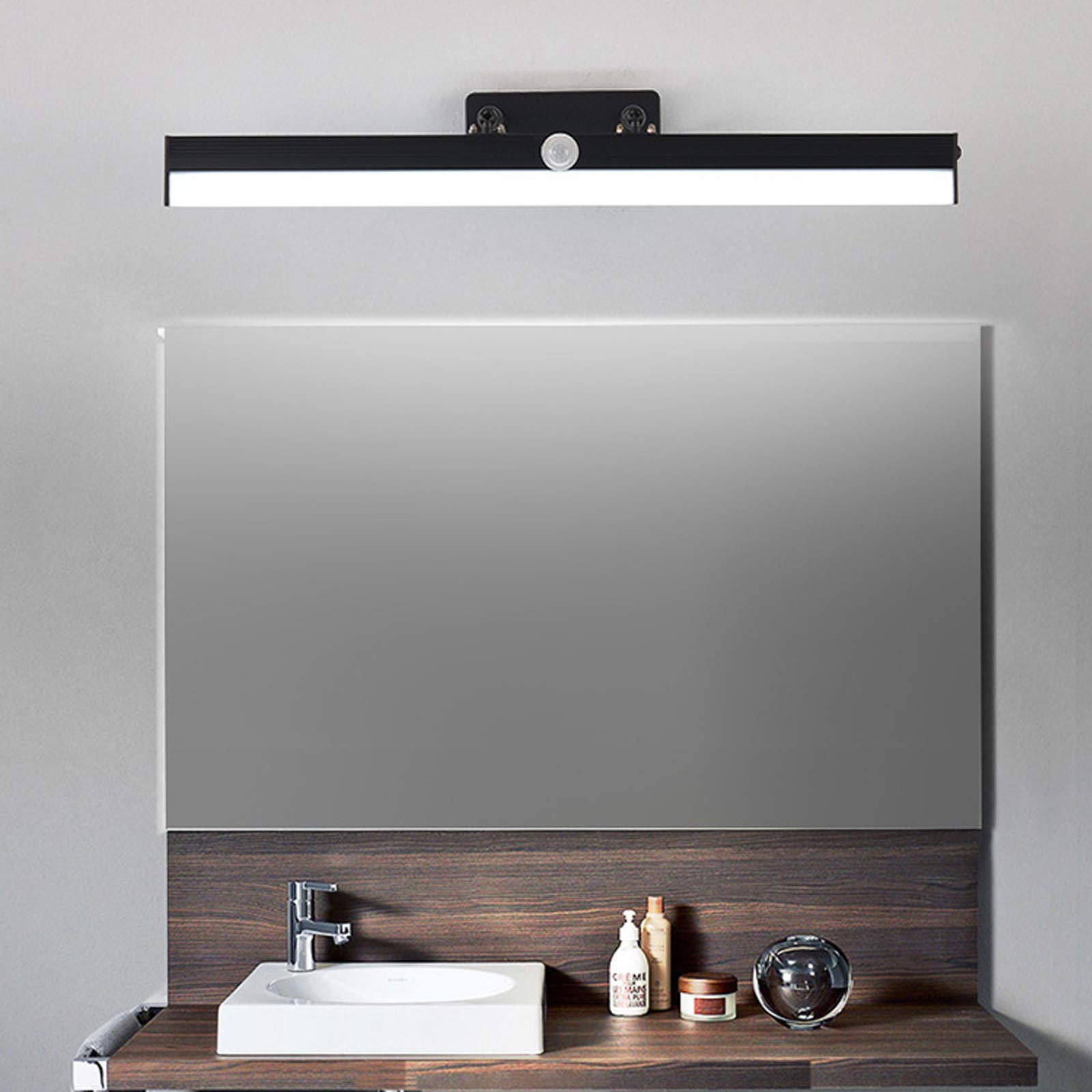 Luces de espejo de baño con interruptor, luz frontal de espejo de tocador LED negro con sensor de movimiento y cabezal de lámpara giratorio de 180 °, luz de maquillaje de metal de 3000 K para tocador