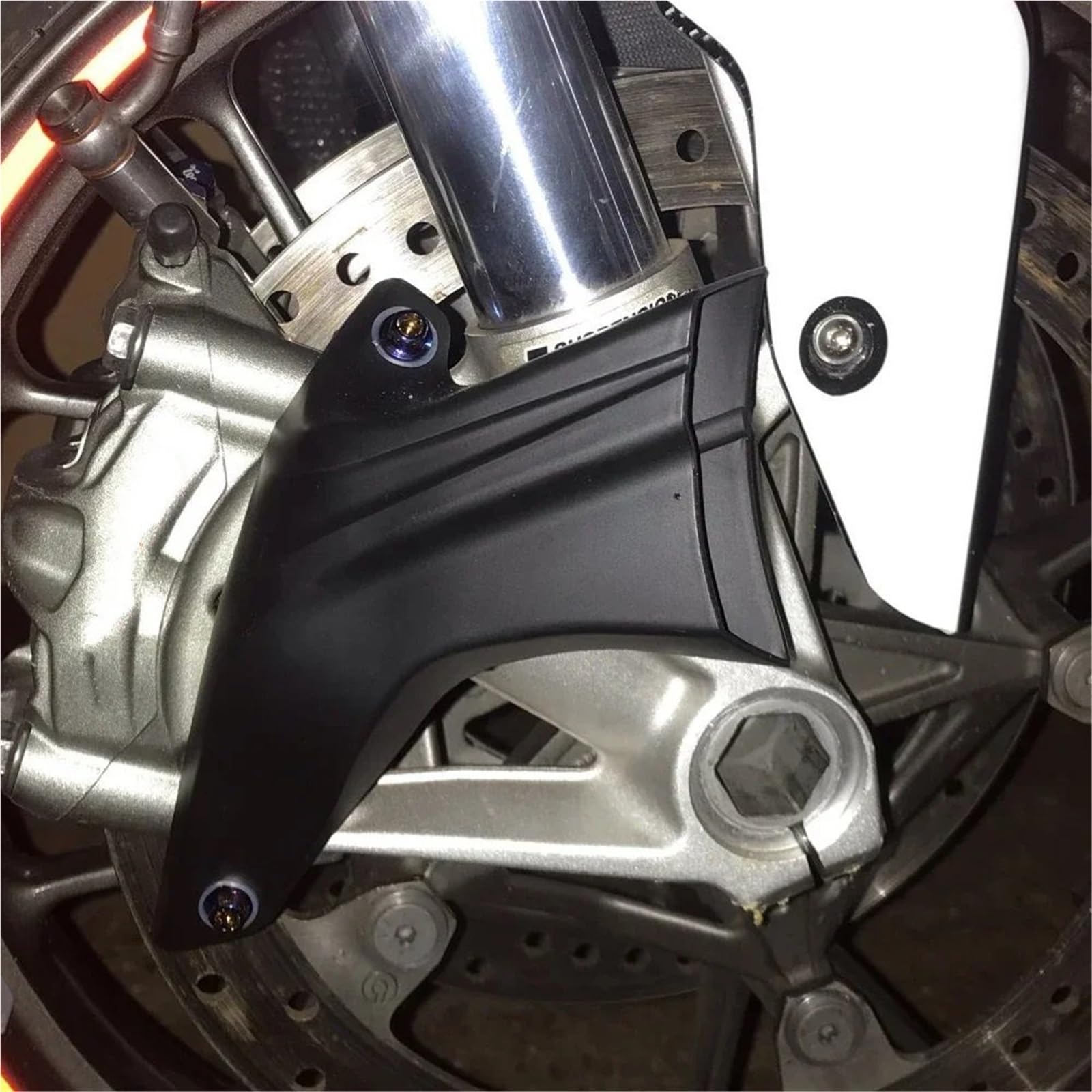 Refrigeración de pinza de freno Cubierta de conductos de refrigeración de aire para pinza de freno Kawasaki ZX6R, ZX6RR, ZX636 (2005-2016, 2017), ZX 6R, 636, ZX-6R. Refrigeración de la pinza de freno(