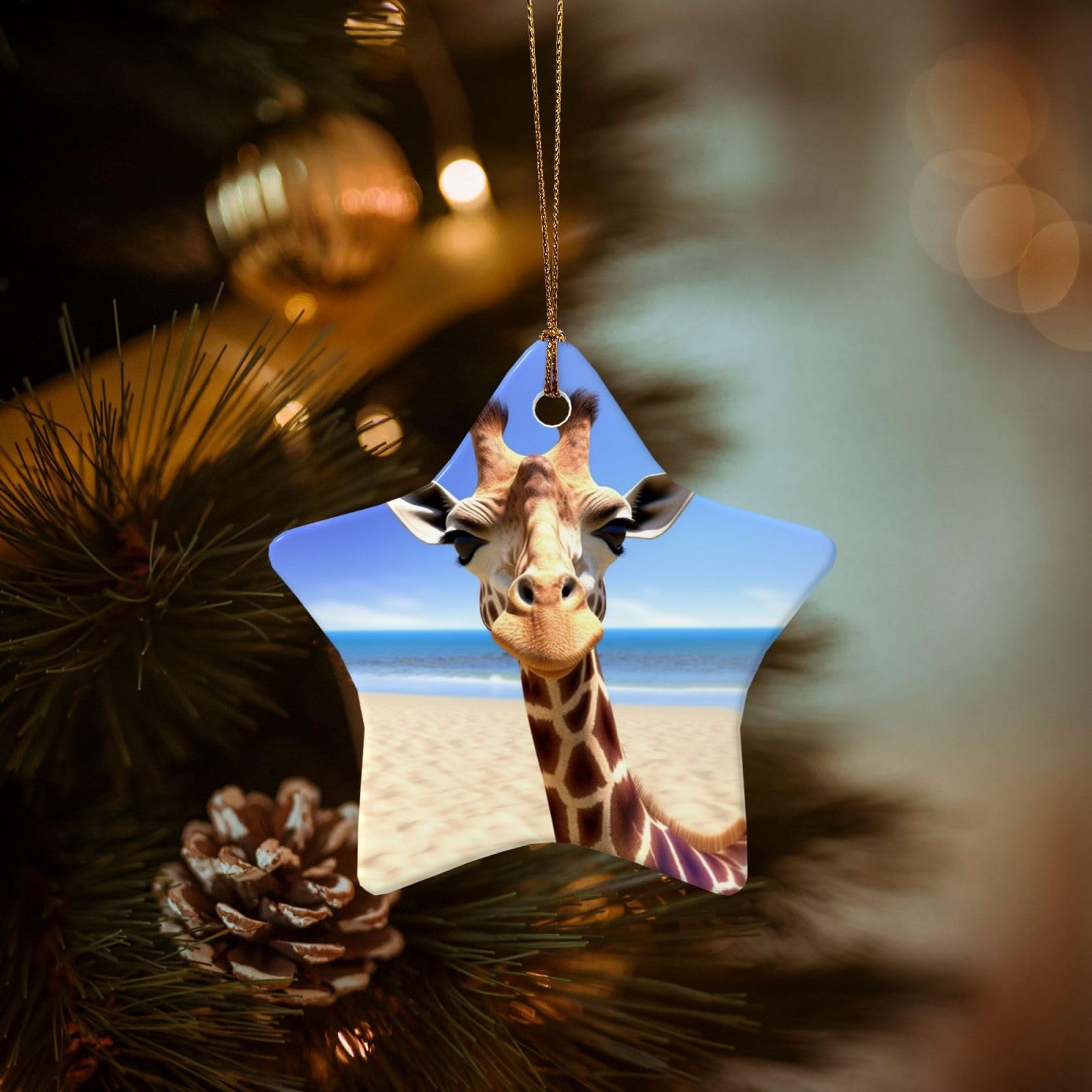 Christmas Ornaments for Christmas Tree Decoration Hanging Beach Giraffe Ornament with Gold Ribbon Crafts Star Shape Ceramic Pendant for Keepsake Gifts Xmas Decor Party Supplies