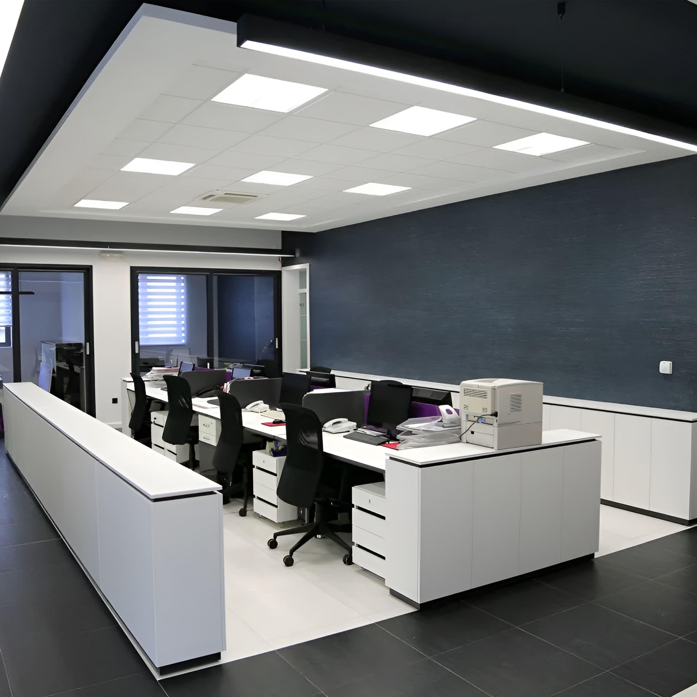 [Garantía Europea Panel LED 60X60 40W retroiluminado marco blanco. 120º Luz fría Para techo de placas de 60x60. Driver incluido (1)