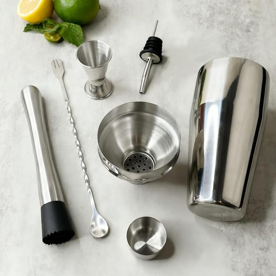 7-Piece Cocktail Shaker Set, Bartender Kit, Home Bar Accessories, Mixing Spoon, Measuring Jigger, Pour Spout, Muddler ,23oz Shaker with Built-in Bartender Strainer,Stainless Steel Bar Set