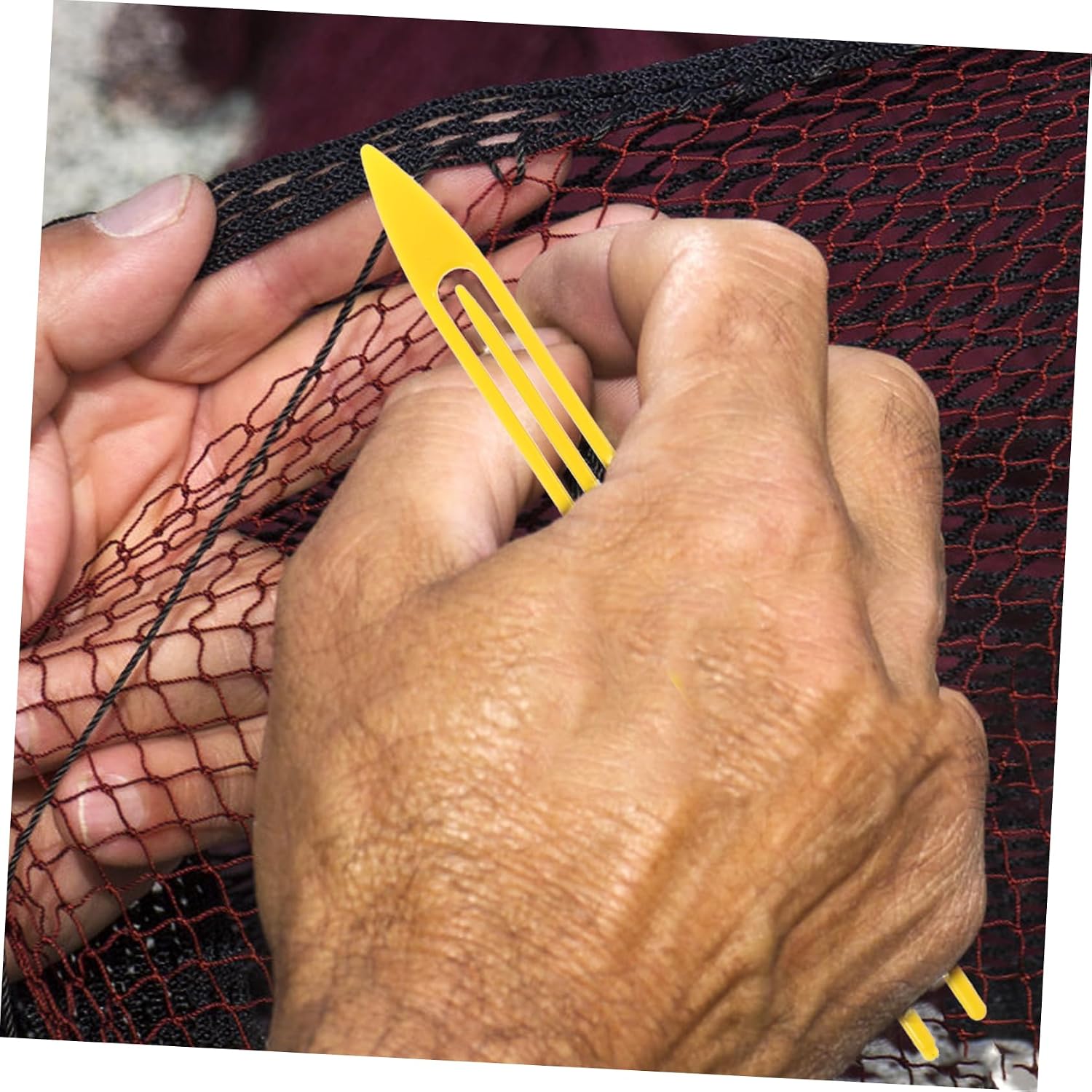 Toddmomy 20pcs Plastic Netting Needle Shuttles for Fishing Net Repair Mending Tools Includes for Knitting and Weaving Reusable Fishing Accessories