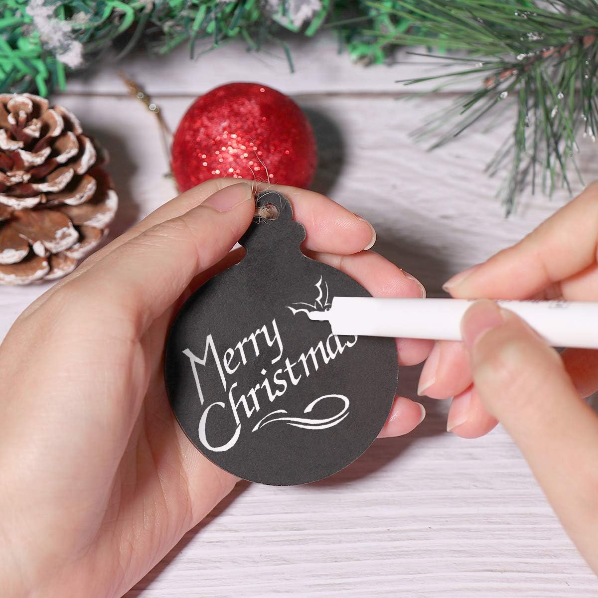 SUPVOX 10PCS Ball Shape Hanging Chalkboard Signs Mini Decorative Blackboard Hanging Tags Wooden Christmas Hanging Ornament (Black)