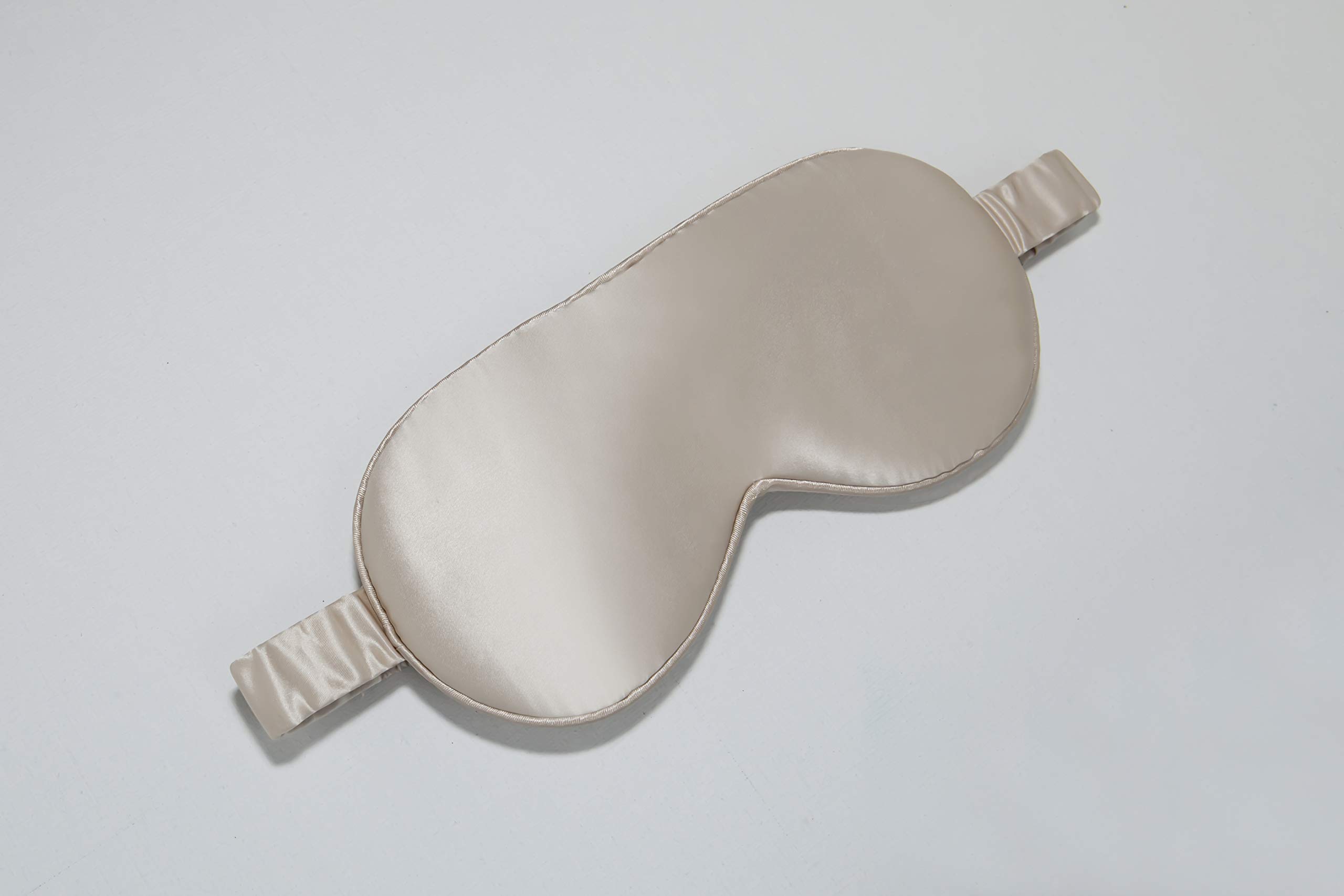 G&JSleep Mask for Women & Men, 100% Silk Blindfold, Soft Comfortable and Light Eye Cover, Smooth Eyeshade with Adjustable Strap, Good for Night Sleeping, Travel, Nap Gift Pack (Champagne)