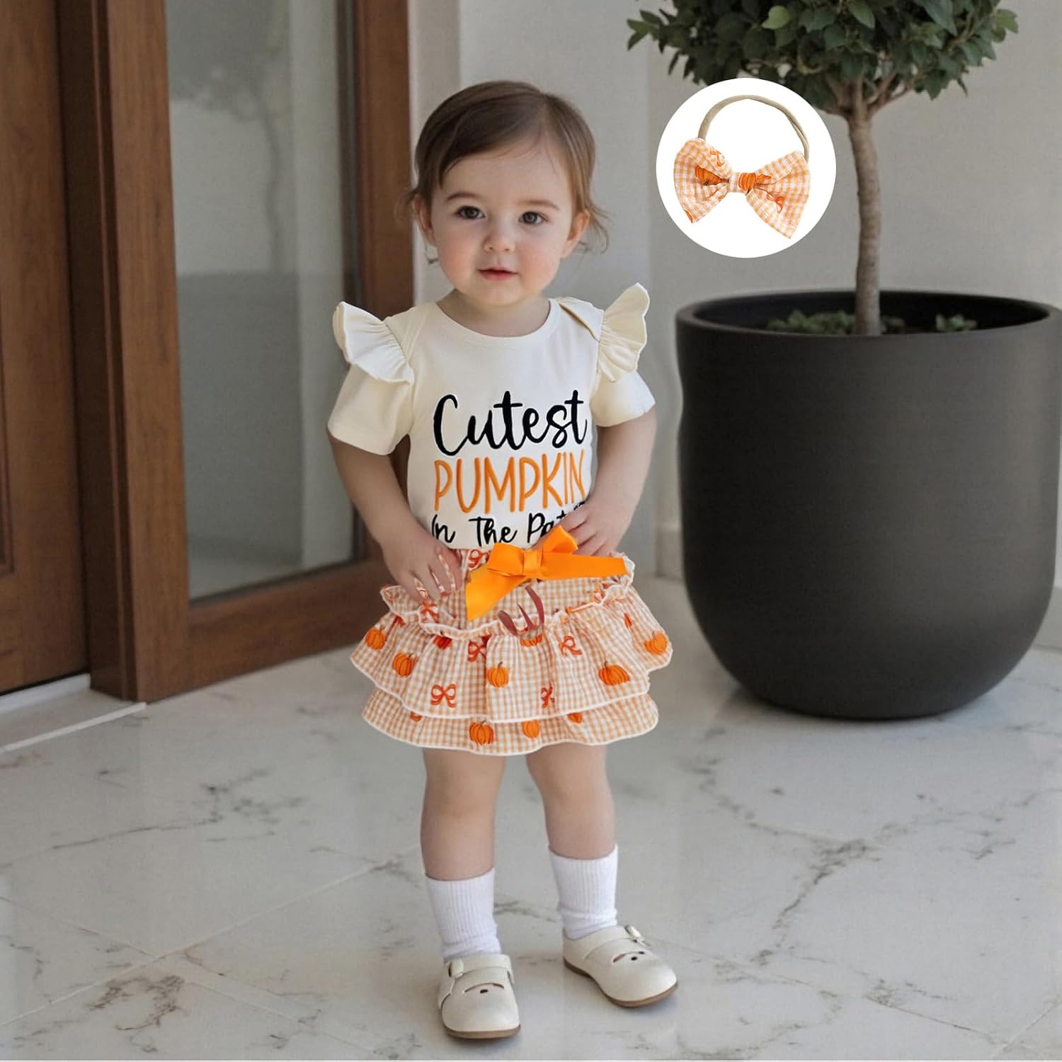Cutest Pumpkin In The Patch Halloween Outfits for Baby Girls Letters Romper Top and Ruffles Bow Shorts 0-18M