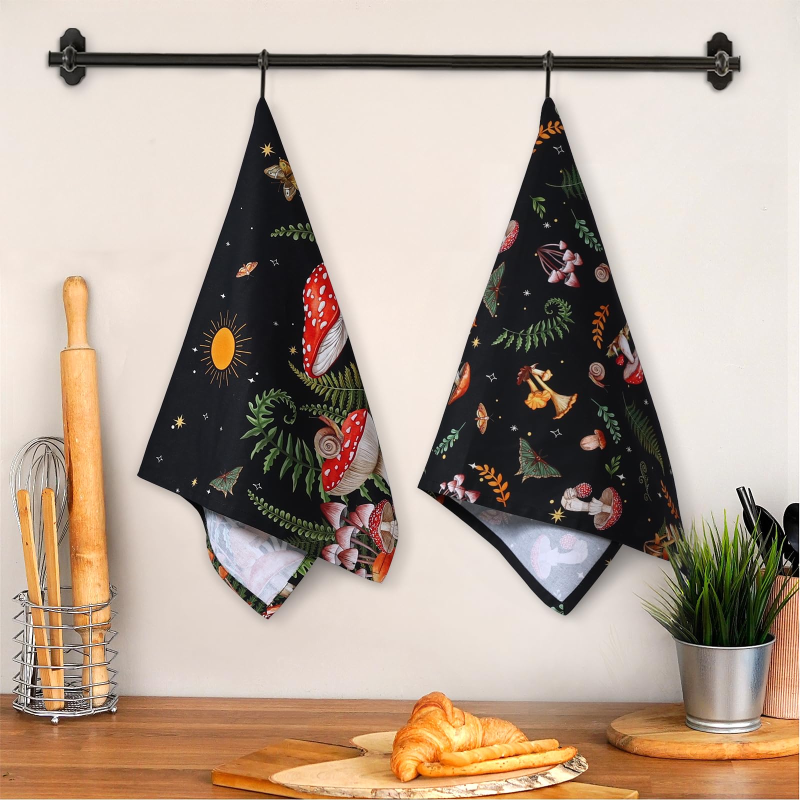 Arquiel 2Pcs Mushroom Kitchen Tea Towels 100% Cotton Forest Hand Towels Multiple Uses Quick Dry Dish Cloth for Table Kitchen Decor Housewarming Gifts - Image 3