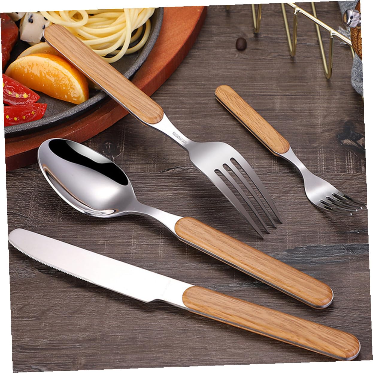 4pezzi Posate Stile Retrò Pz Forchetta Coltello Cucchiaio Manico Legno Lucidato Bordi Ergonomici Resistente