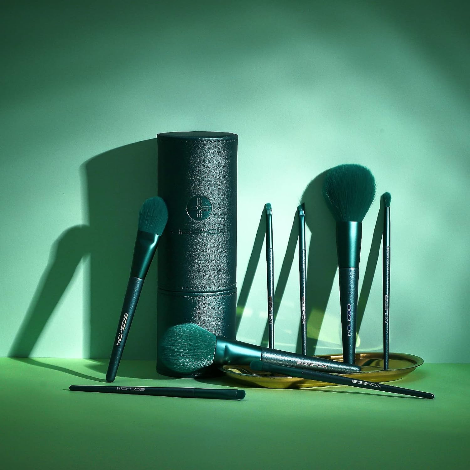 Makeup Brushes, Eigshow Premium Makeup Brush Set Synthetic Cosmetics Foundation Powder Concealers Blending Eye Shadows Face Kabuki Makeup Brush Sets Jade Green with Cylinder) : Beauty & Personal Care