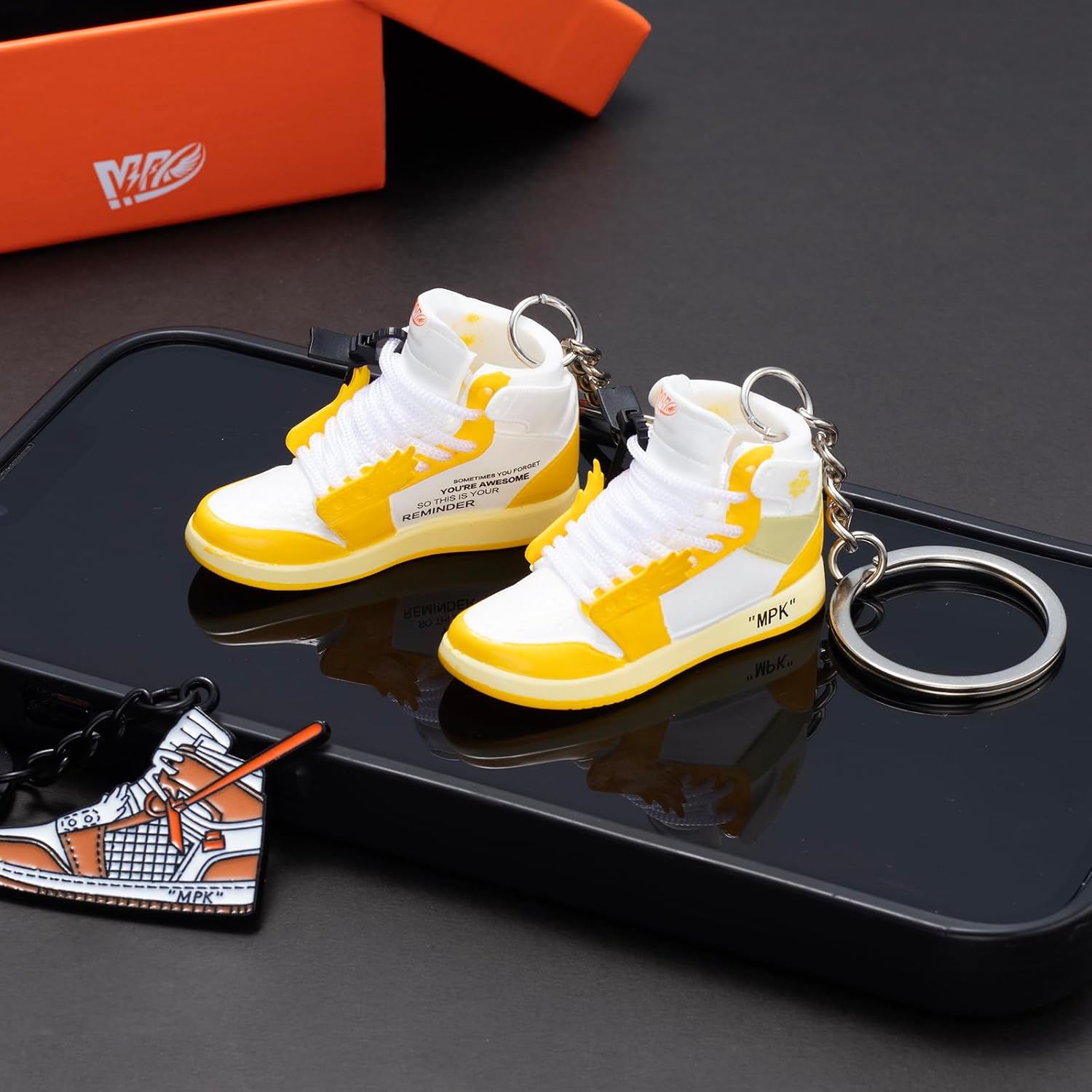 3D Mini shoe keychain Novelty and interesting gadgets decorations Birthday Parties gifts image 3
