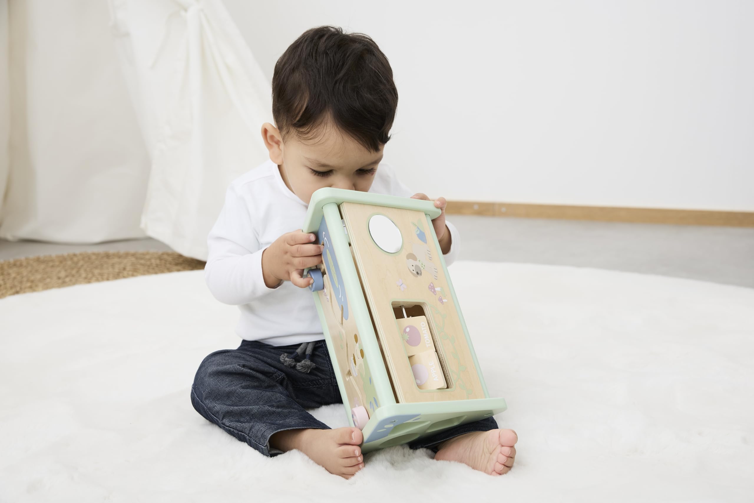 Sterntaler Activity Dreieck Holz – Fördert Feinmotorik und Koordination – Aus FSC® 100%-zertifiziertem Holz – Nachhaltiges Baby- und Kleinkindspielzeug mit vielseitigen Aktivitäten