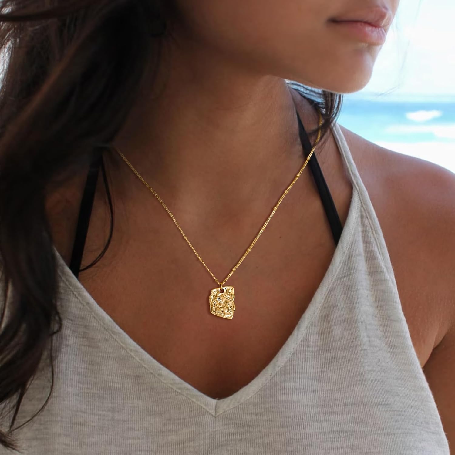 MEVECCO Dainty Gold Seashell Pendent Necklace Ocean Necklace for Women 18K Gold Plated Necklace Boho Handmade Summer Beach Necklace Jewelry - Image 2