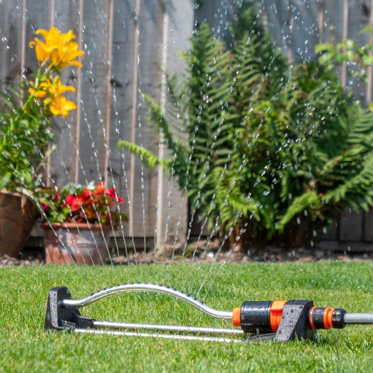 Hydrosure Silver Oscillating Sprinkler