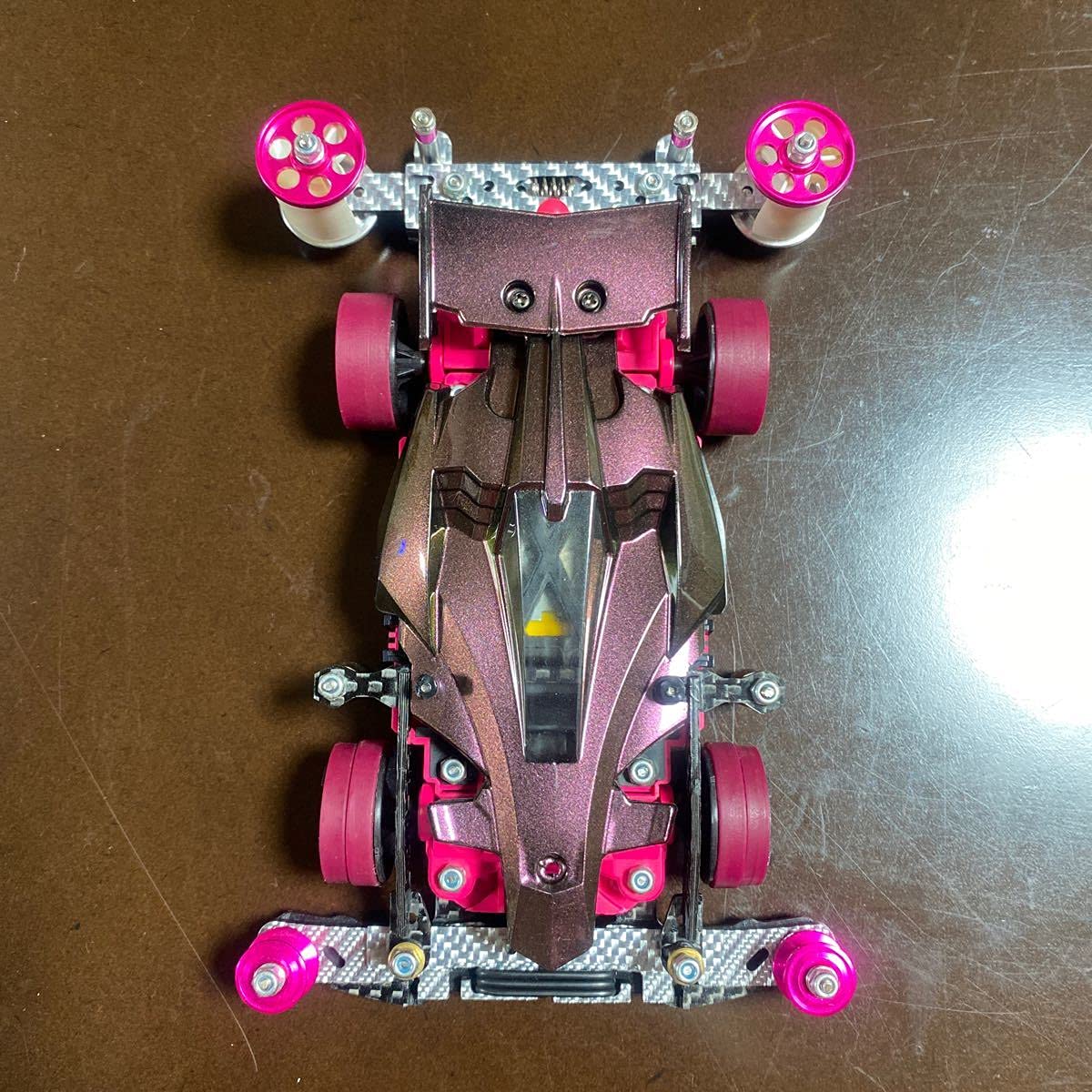 Amazon | ミニ四駆 完成品 アバンテ MK3 カーボン メタルアンカー