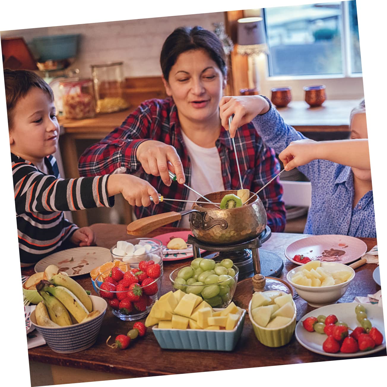 Cabilock Fruit Dessert Fondue Fork Set 12pcs 24cm Stainless Steel Forks Heatproof Handles for Cheese Fondue Random Color