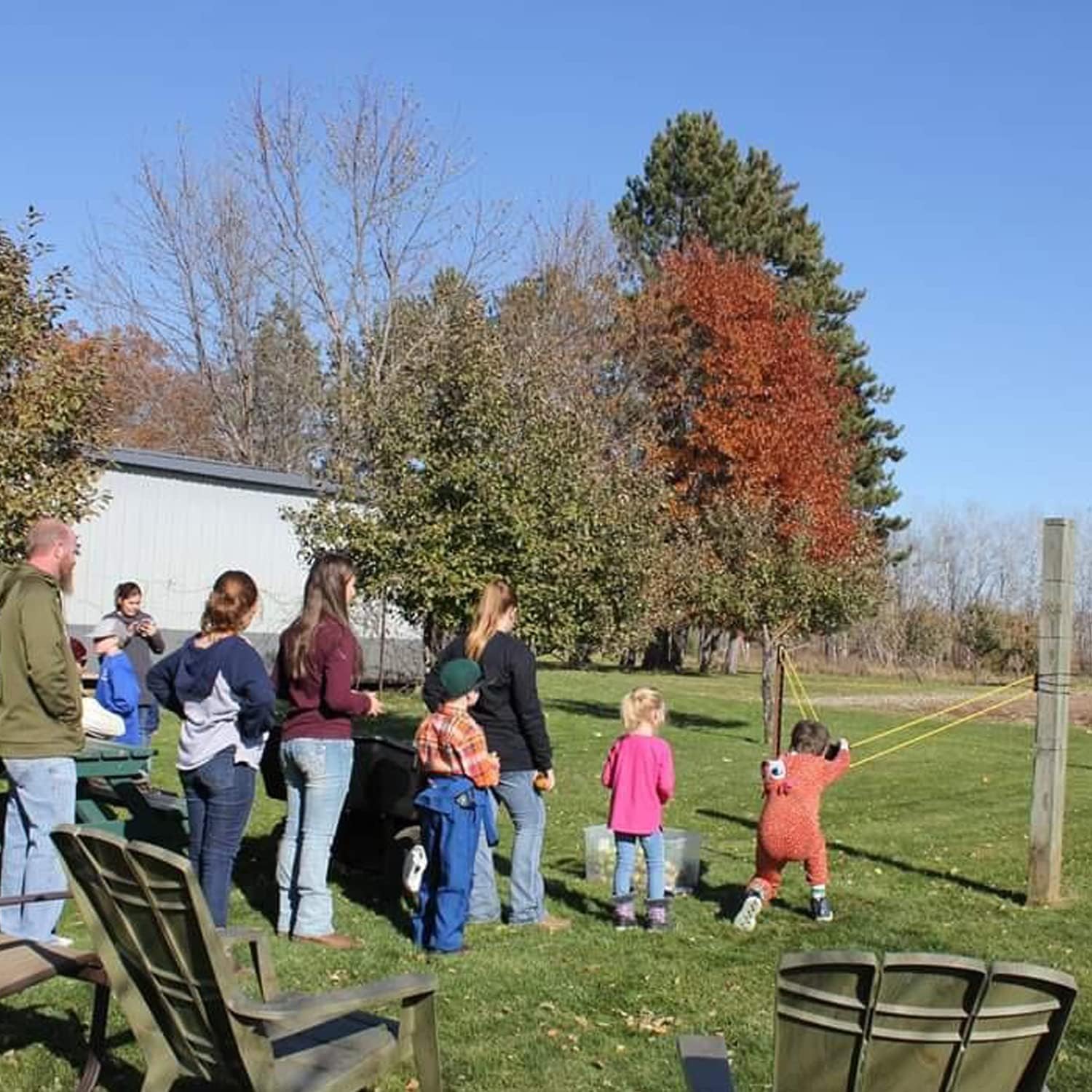 Water Balloon Launcher Slingshot, 500 Yard Long Range Giant 2-3 Person Catapult for T-Shirt, Pumpkin & Potato, Outdoor Backyard Party Game Toys for Adults