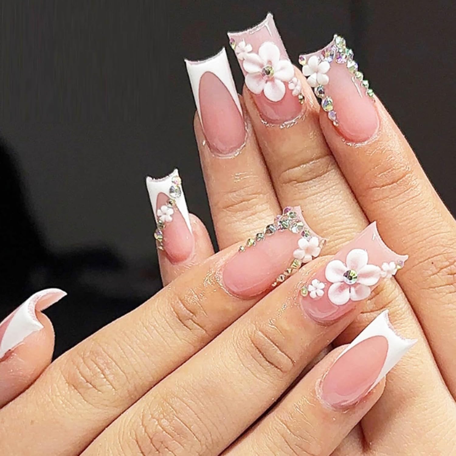 Elegant French Tip Press On Nails - 3D Daisy Design