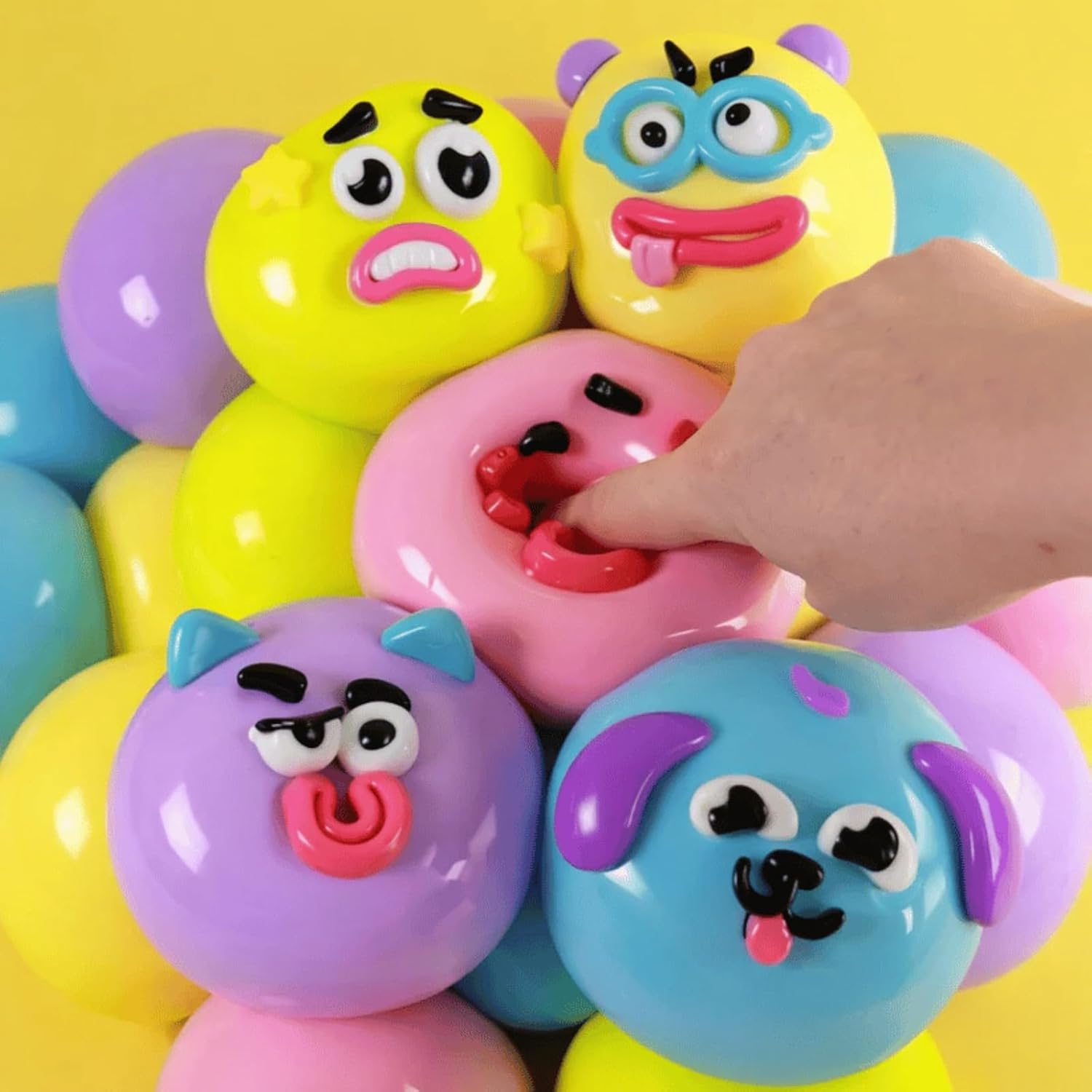 Smushers Squishy, Curiosities Dog Face Swap Squishy, Quirky Expression Face-Changing Soft Squeeze Fidget, Cute Sensory Stress Relief Animal Desk Accessory for Adults (All)
